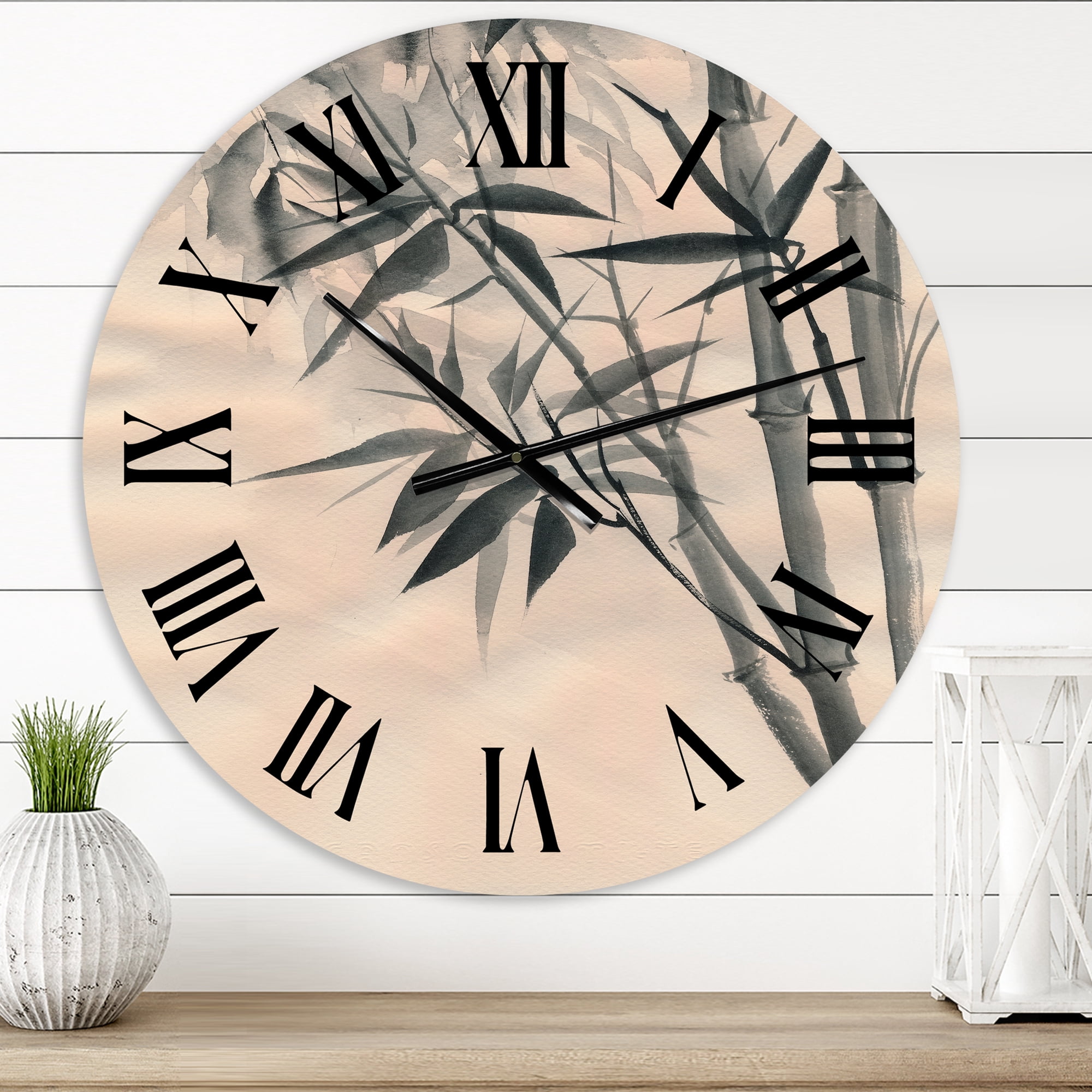 Designart 1 in Traditional Wall Clock