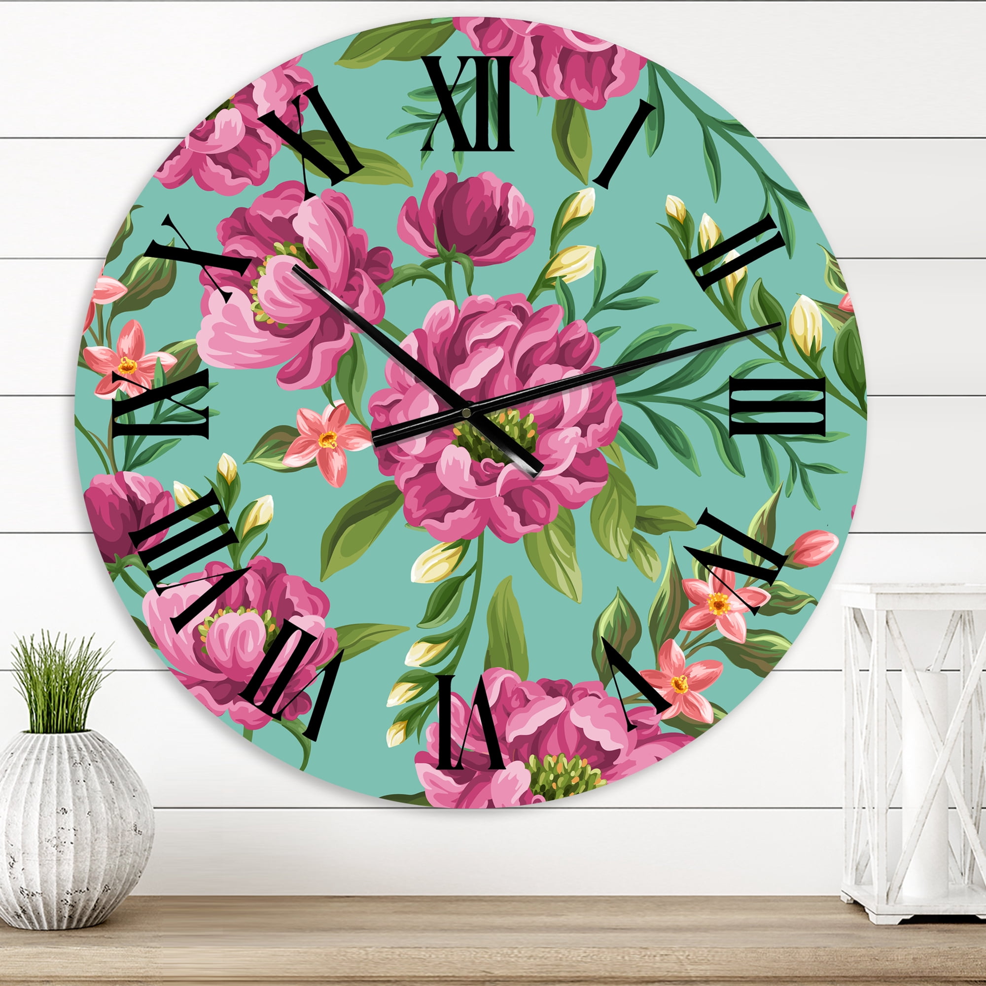 Designart 1 in Traditional Wall Clock