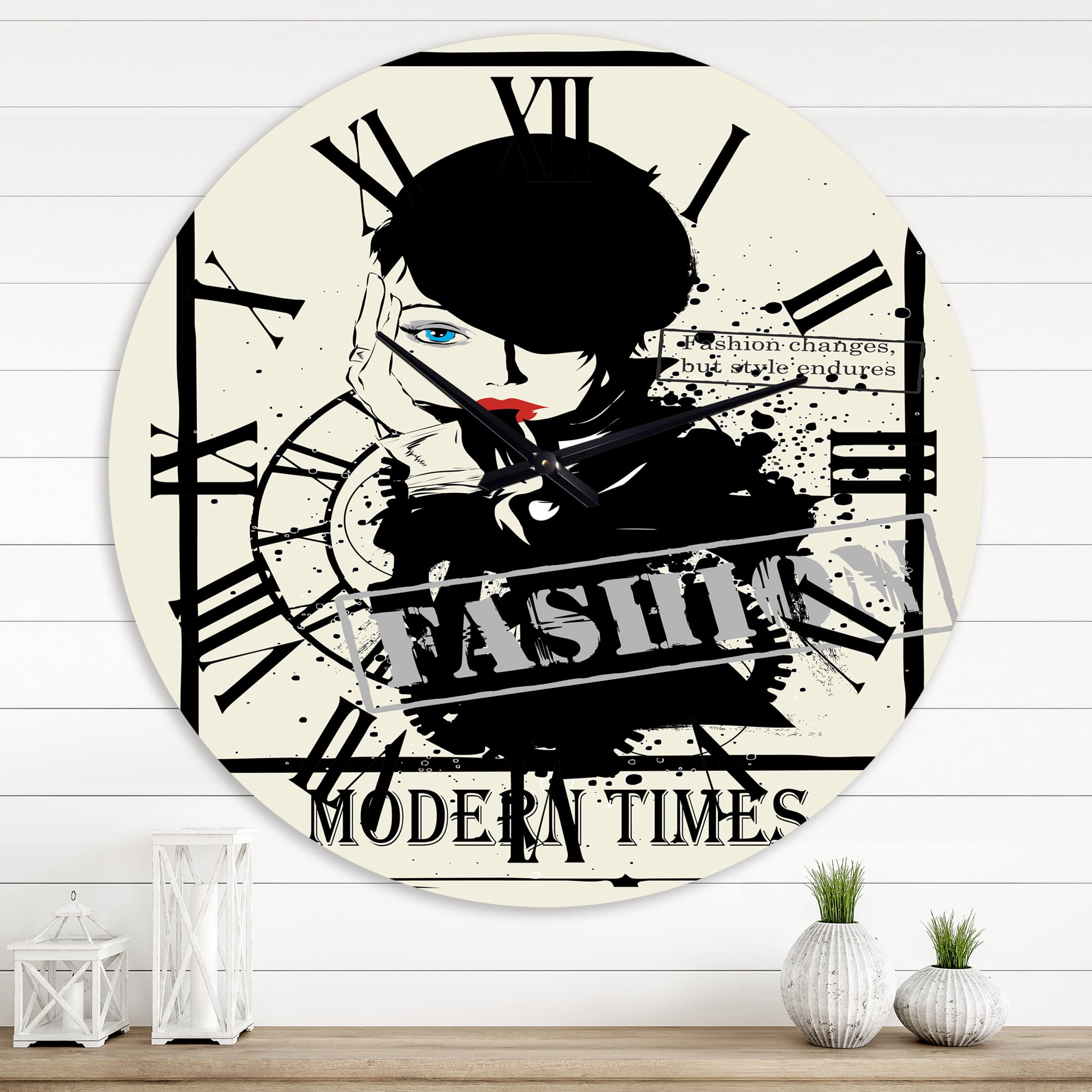 Designart 1 in Vintage Wall Clock
