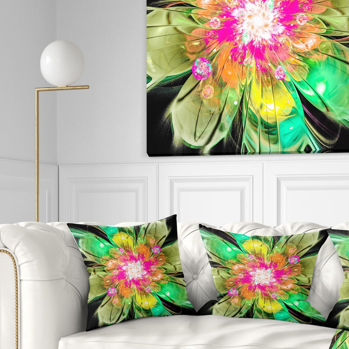 Designart 16" x 16" Green Polyester Throw Pillow
