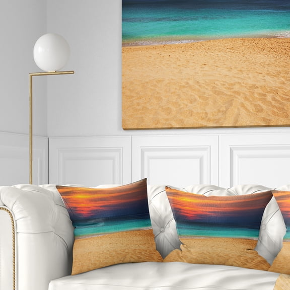 Designart 16" x 16" Multi-color Polyester Throw Pillow