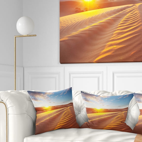 Designart 16" x 16" Orange Polyester Throw Pillow