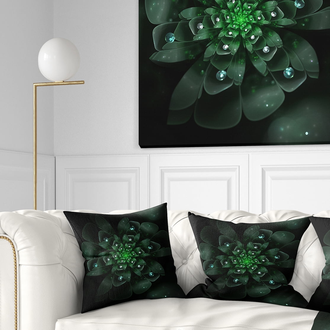 Designart 18" x 18" Green Polyester Throw Pillow