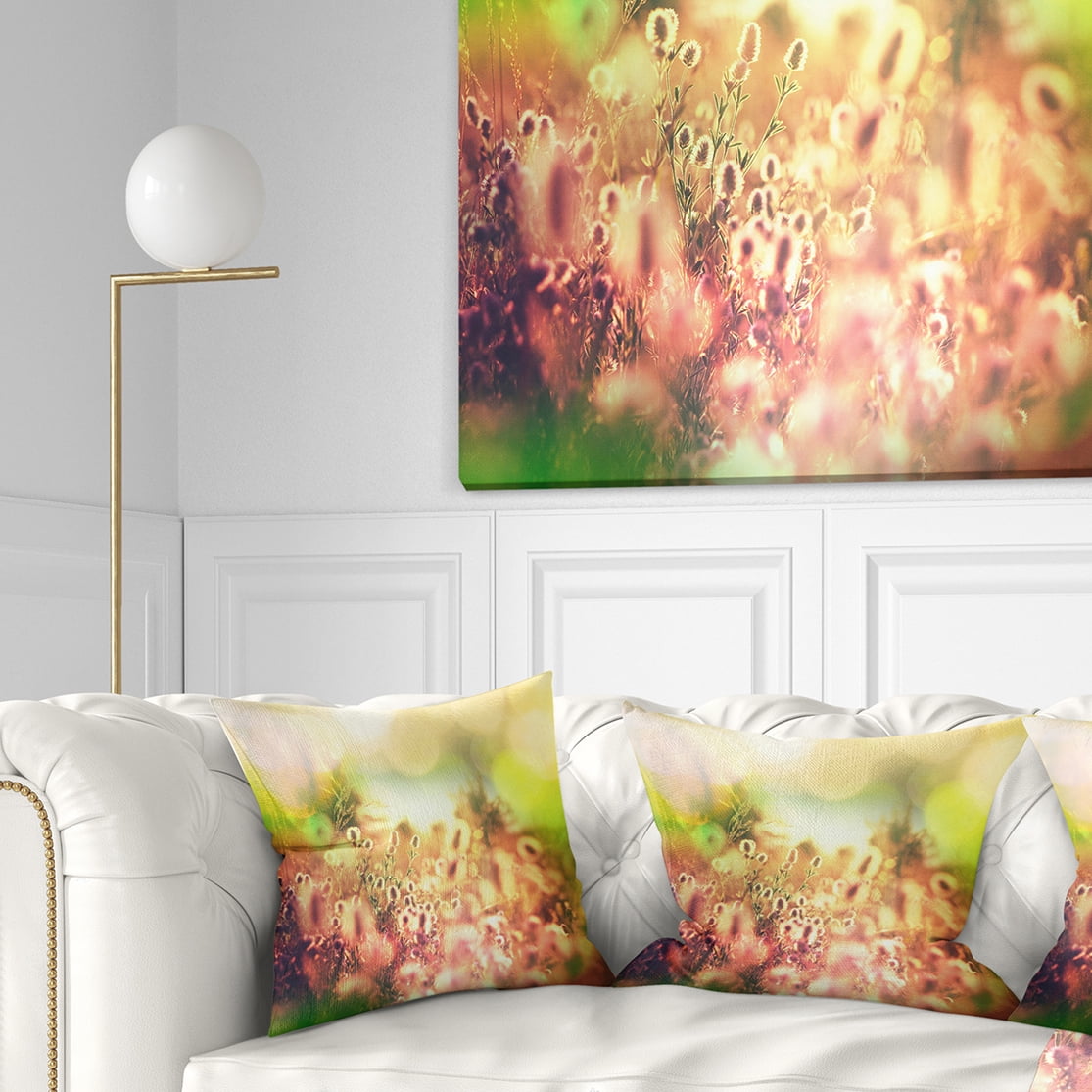 Designart 18" x 18" Green Polyester Throw Pillow