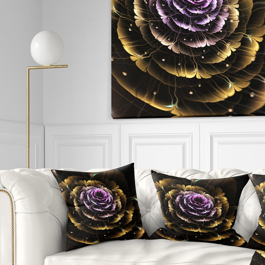 Designart 18" x 18" Purple Polyester Throw Pillow