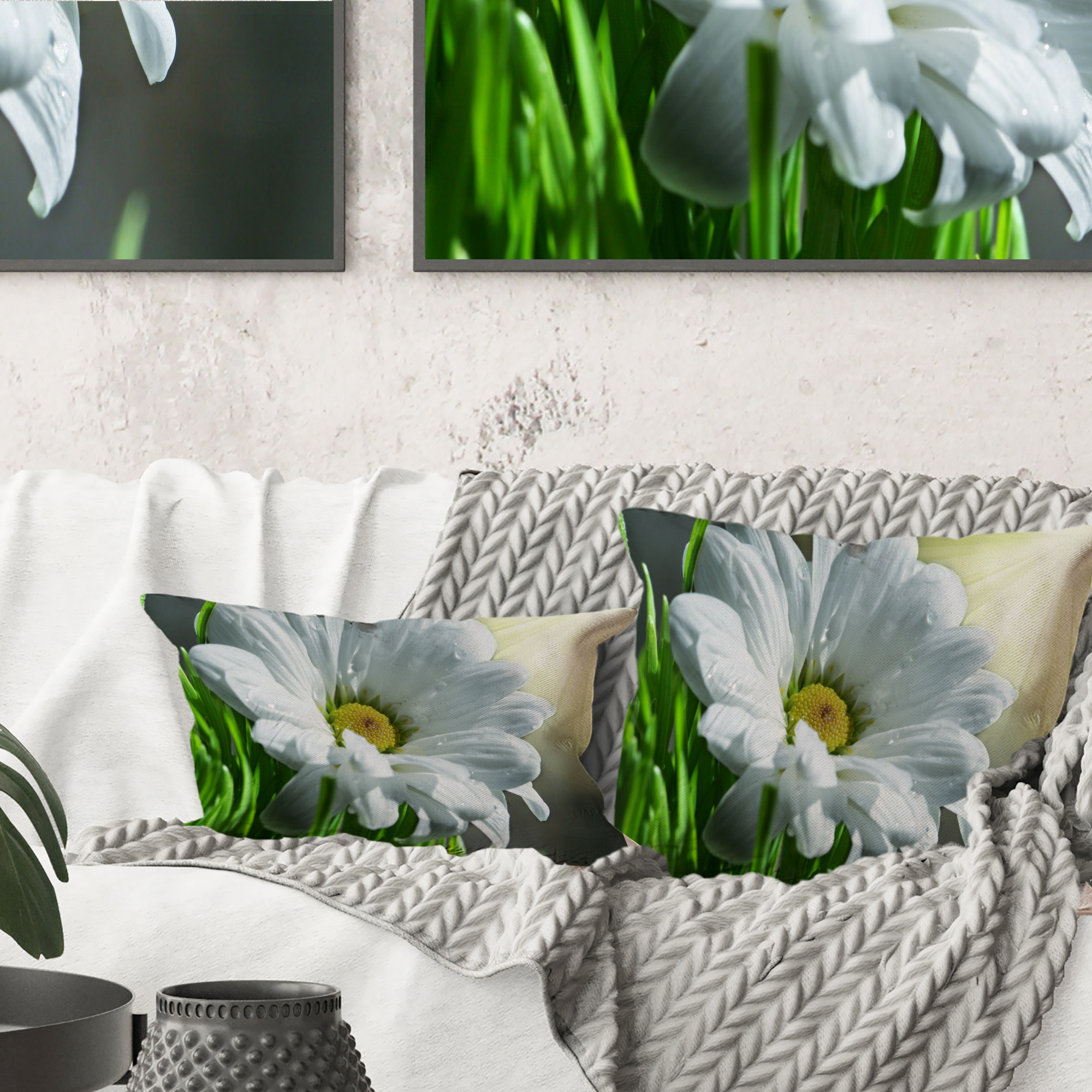 Designart 18" x 18" White Polyester Throw Pillow