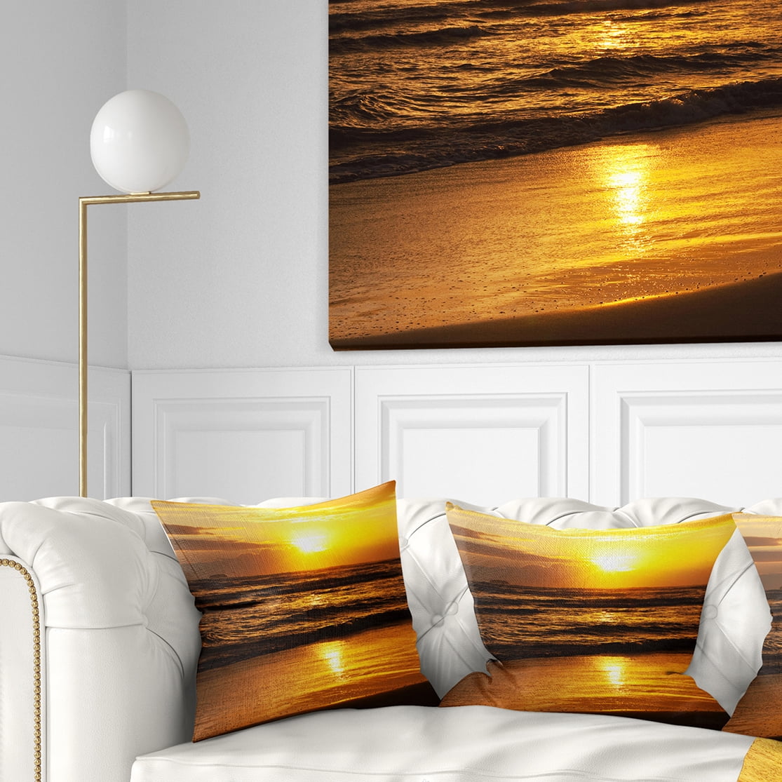 Designart 18" x 18" Yellow Polyester Throw Pillow