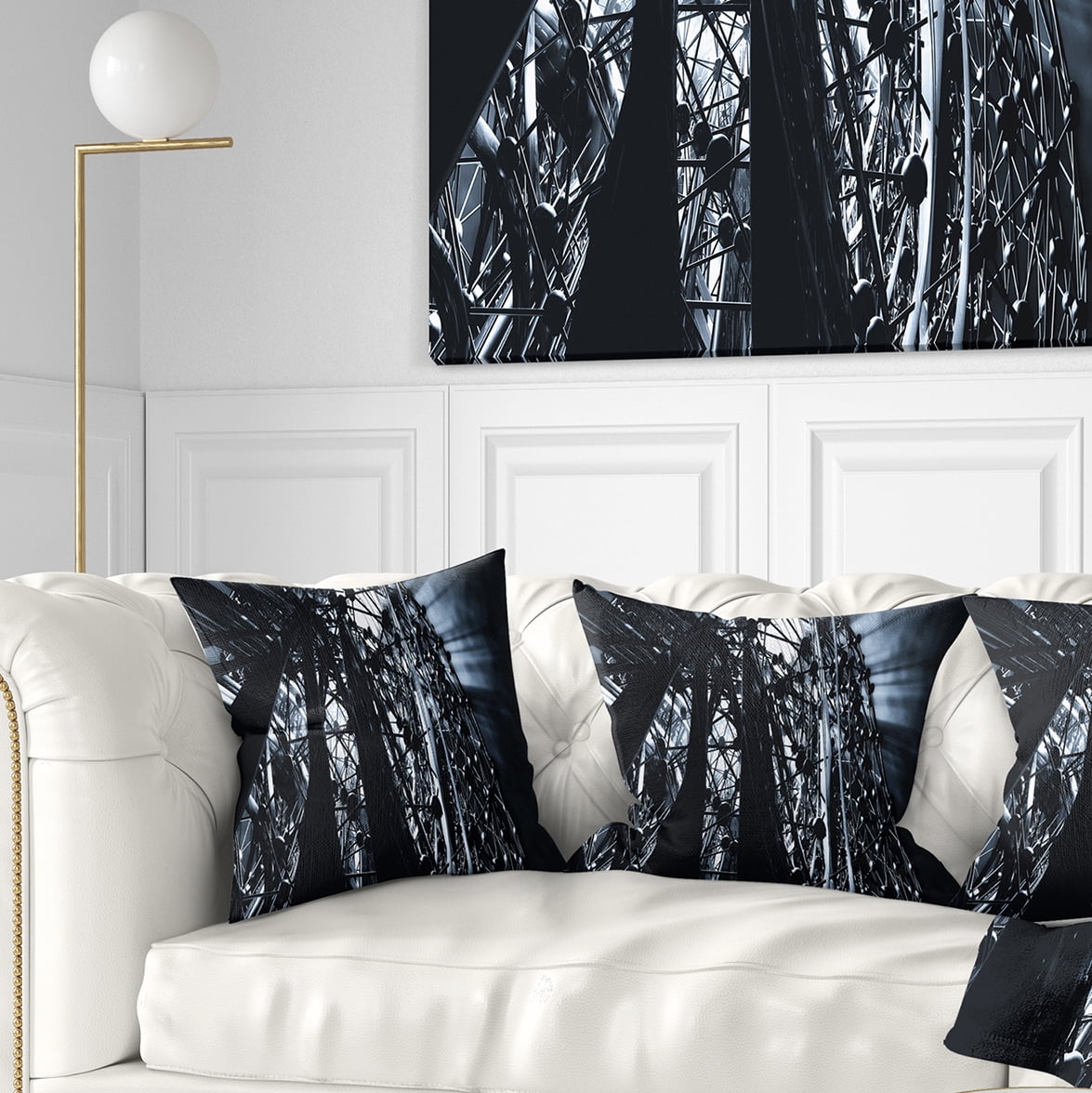 Designart 3D Abstract Art Black Atomic - Abstract Throw Pillow - 16x16