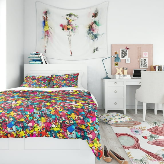 Designart 'Abstract Geometric Background with Monsters' Teen Duvet Cover Set