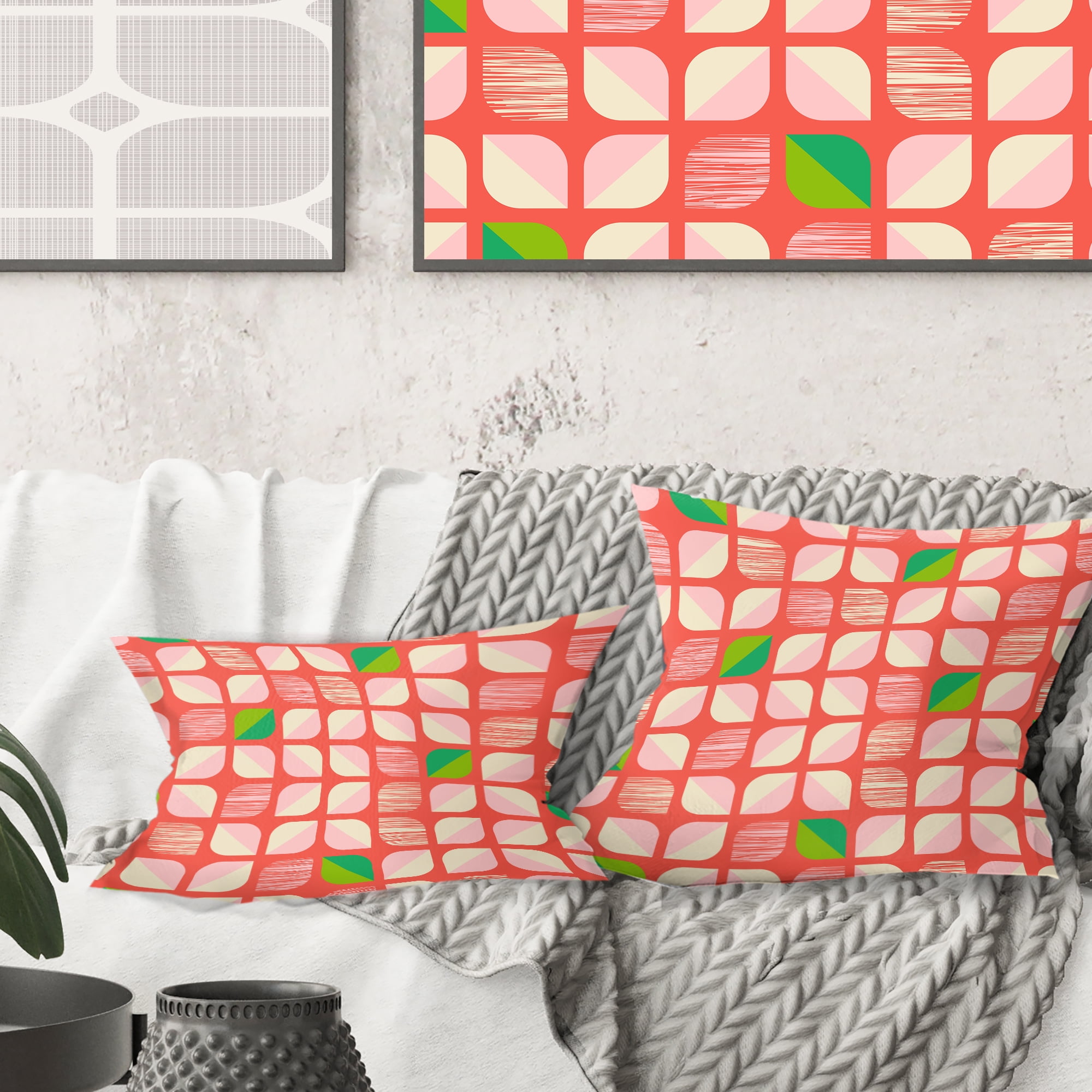 Designart Abstract Retro Geometric Pattern VIII' Mid-Century Modern Throw Pillow - 16x16
