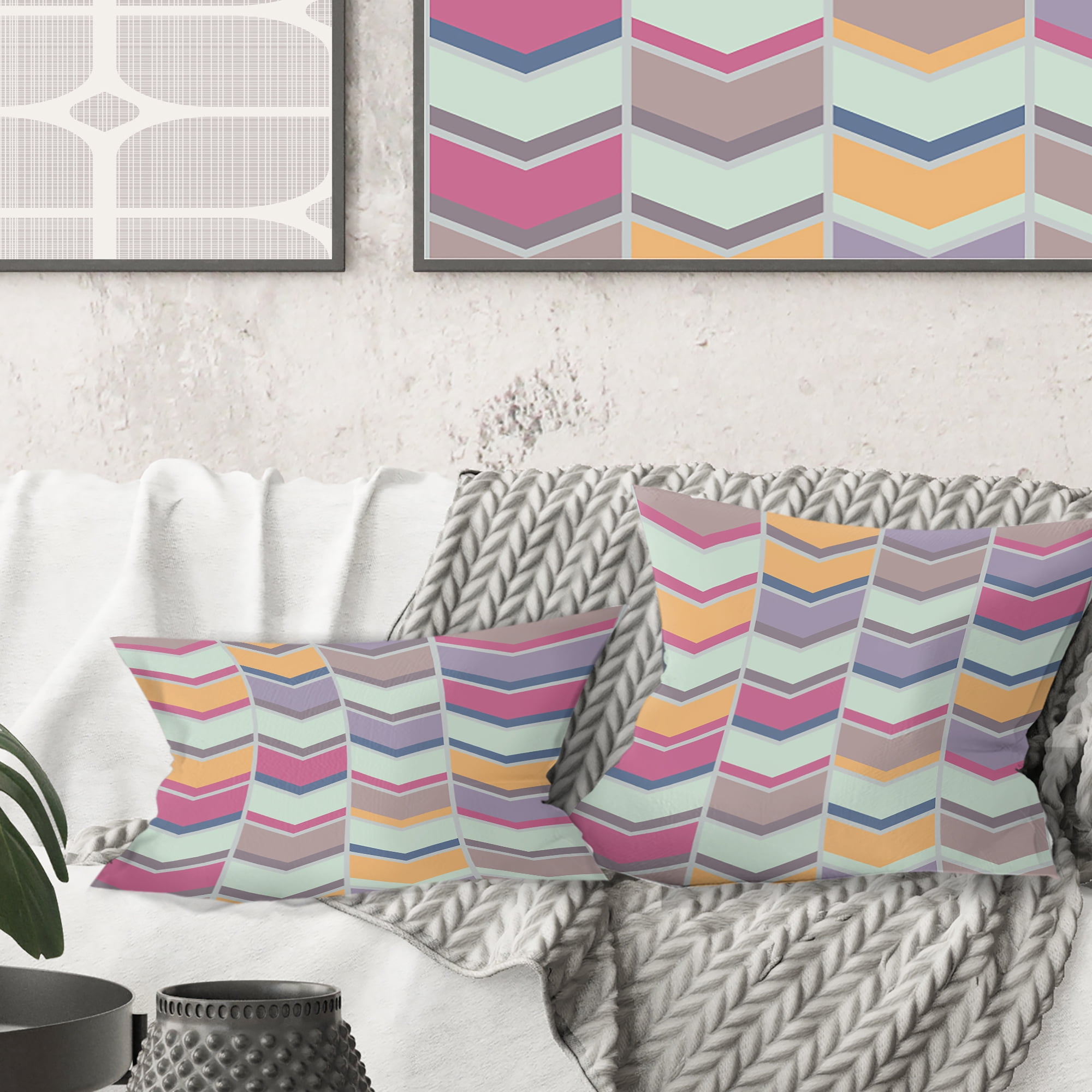 Designart Abstract Retro Geometrical Design X' Mid-Century Modern Throw Pillow - 18x18