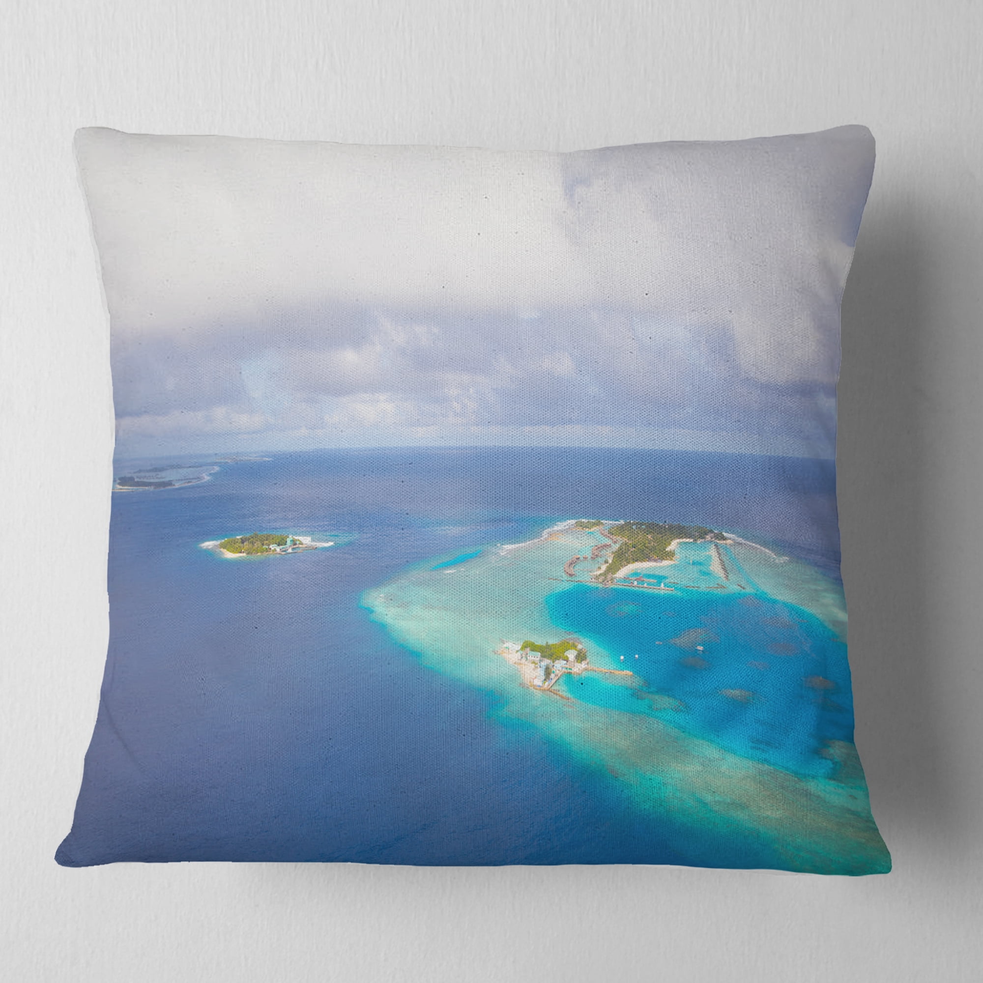 Designart Aerial View of Maldives Island - Modern Seascape Throw Pillow - 16x16
