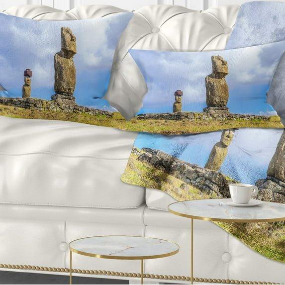Designart Ahu Tahai and Ahu Ko Te Riku - Landscape Photo Throw Pillow - 12x20