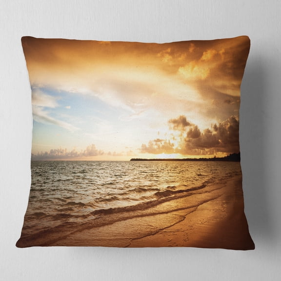 Designart Amazing Sunrise at Atlantic Ocean - Modern Seashore Throw Pillow - 16x16