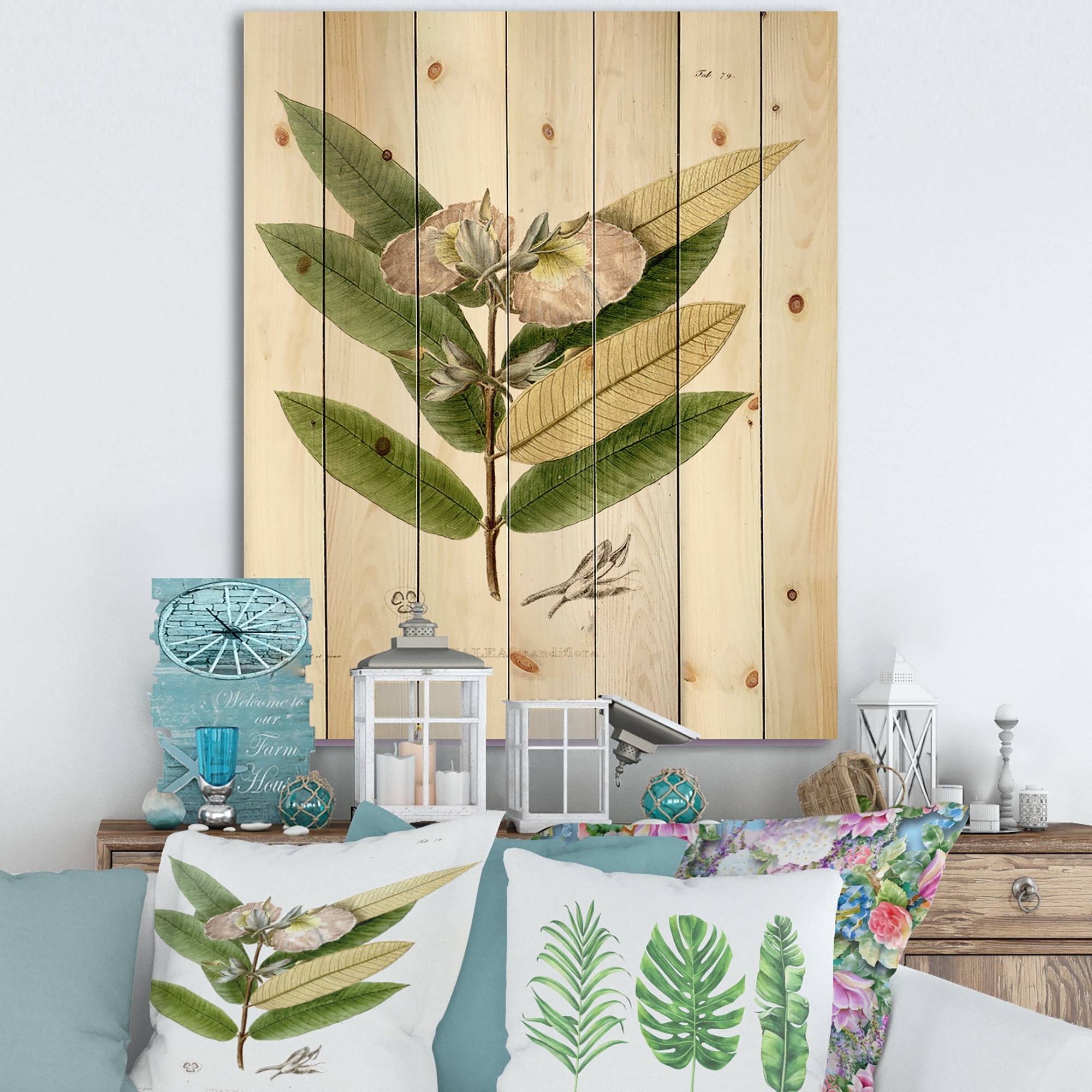 Designart 'Ancient Blossoming Flower II' Traditional Print on Natural Pine Wood