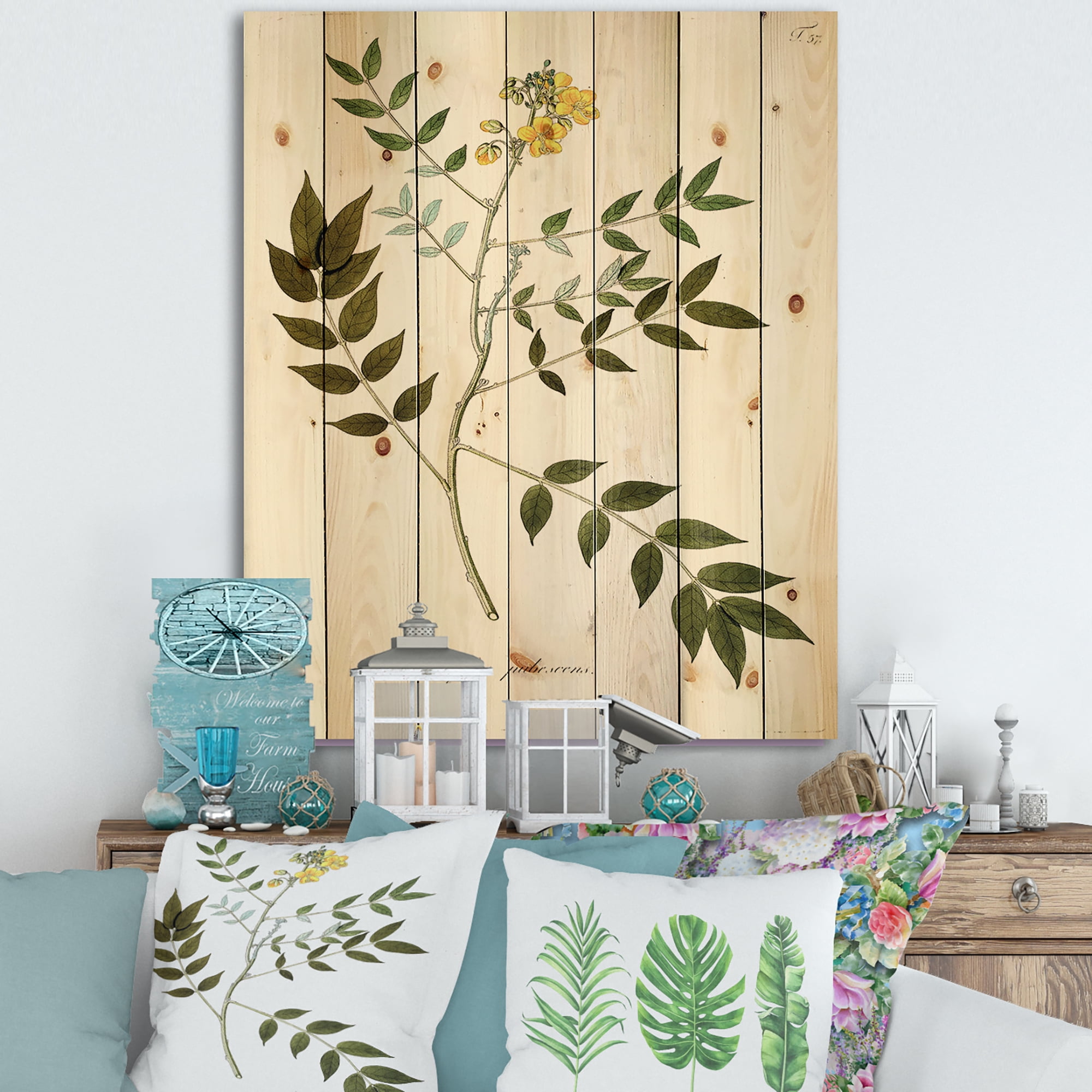 Designart 'Ancient Botanicals XVIII' Traditional Print on Natural Pine Wood