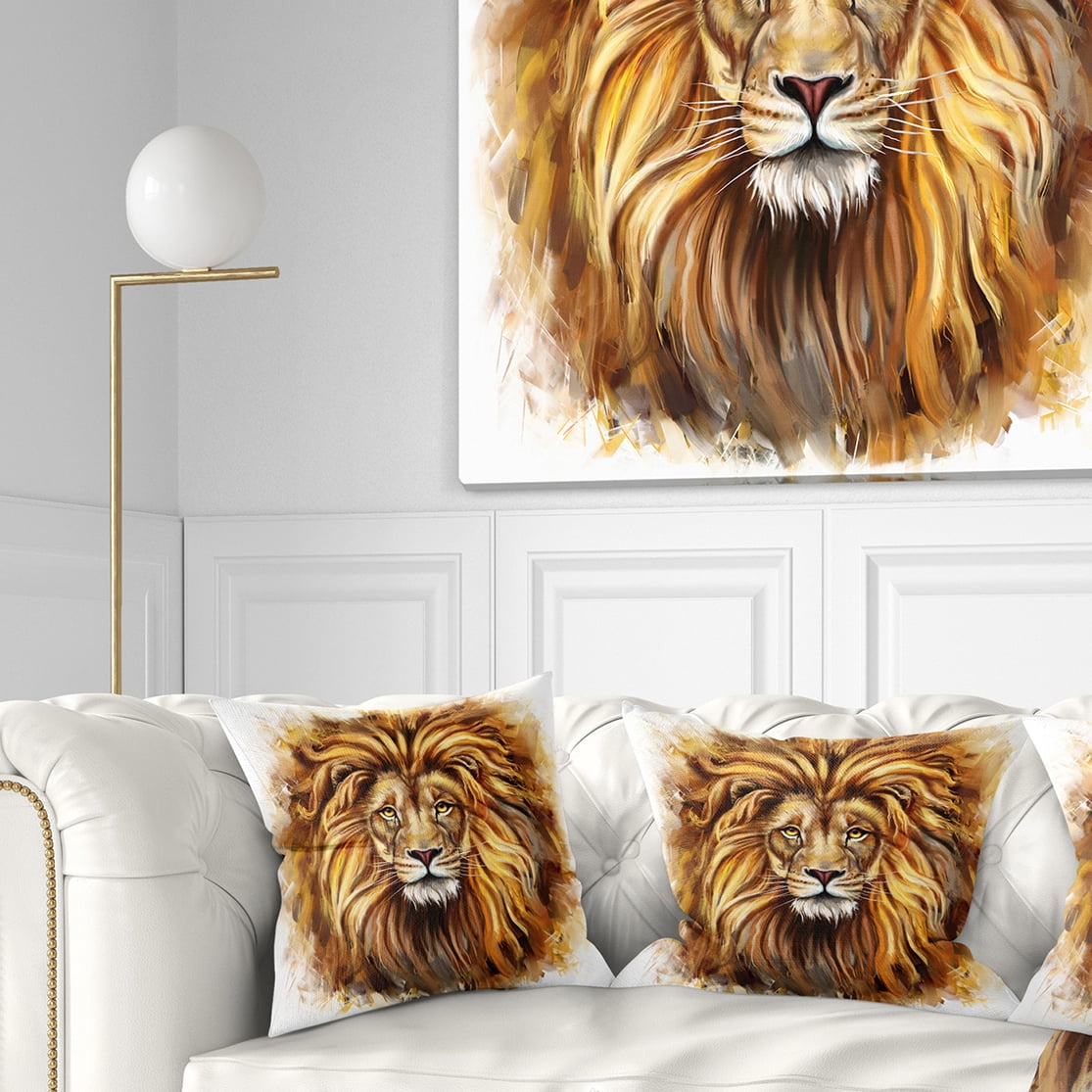 Designart Angry King of Forest - Animal Throw Pillow - 16x16
