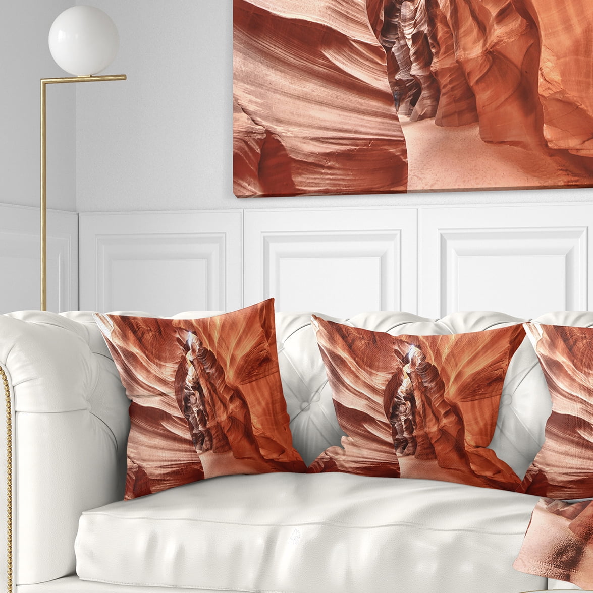 Designart Antelope Canyon High Structures - Landscape Photography Throw Pillow - 16x16