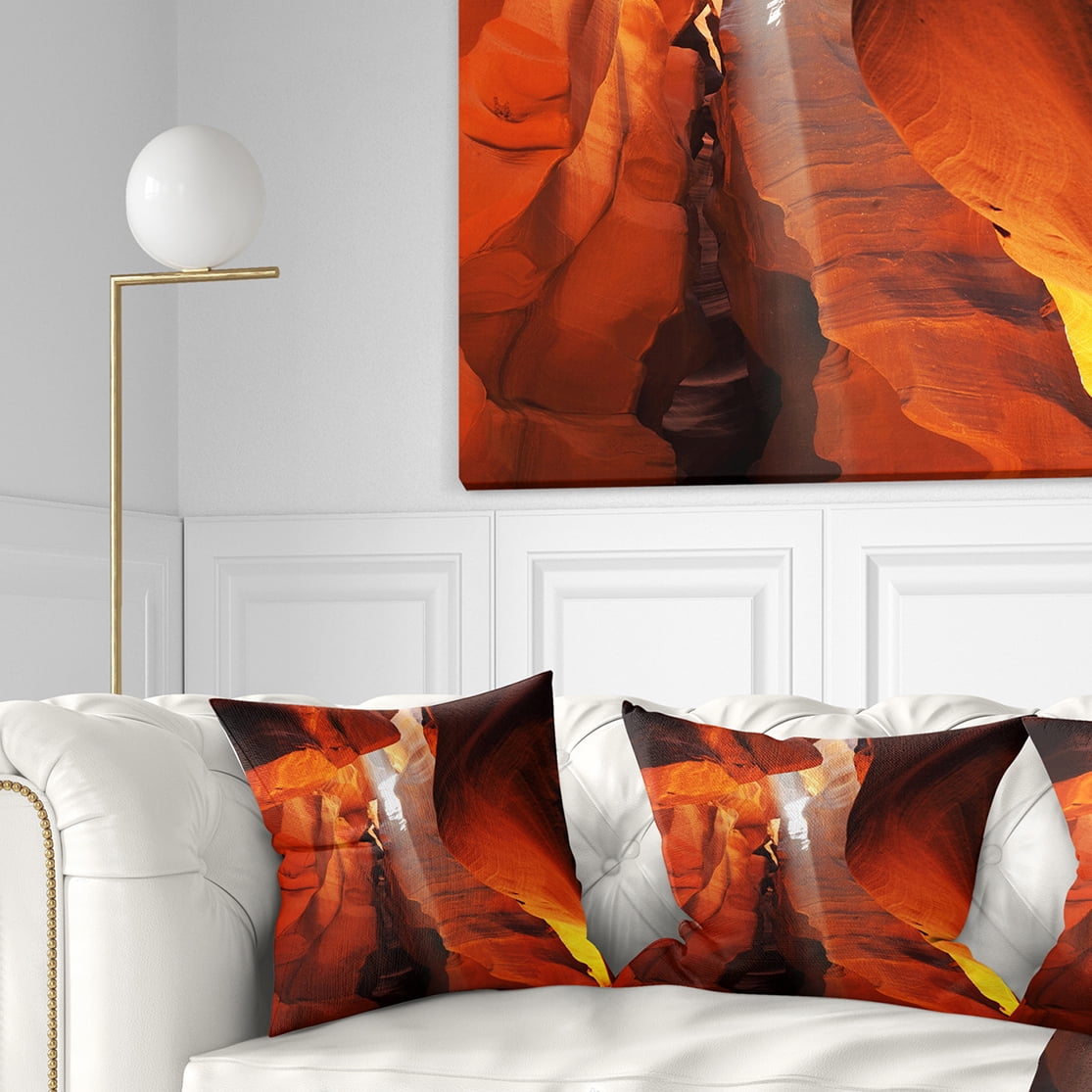 Designart Antelope Canyon in Sunlight Rays - African Landscape Printed Throw Pillow - 18x18