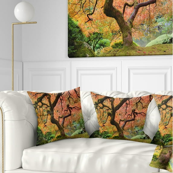 Designart Autumn Maple Tree - Landscape Photography Throw Pillow - 18x18