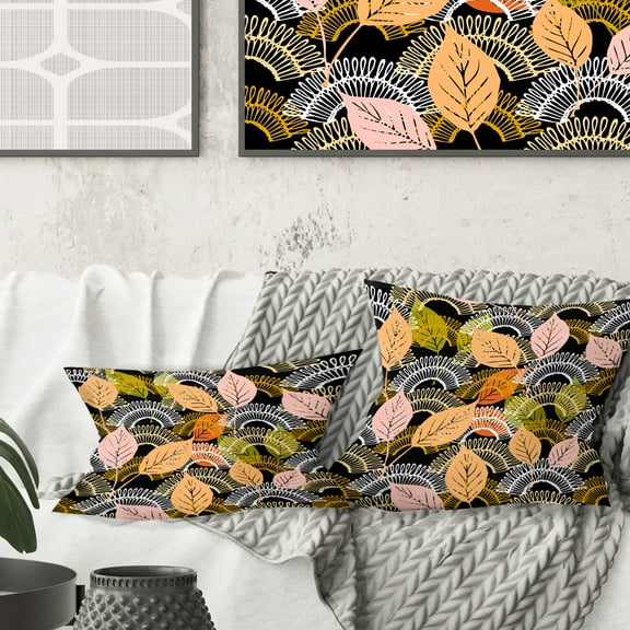 Designart Autumn leaves lace textured pattern' Mid-Century Modern Throw Pillow - 16x16