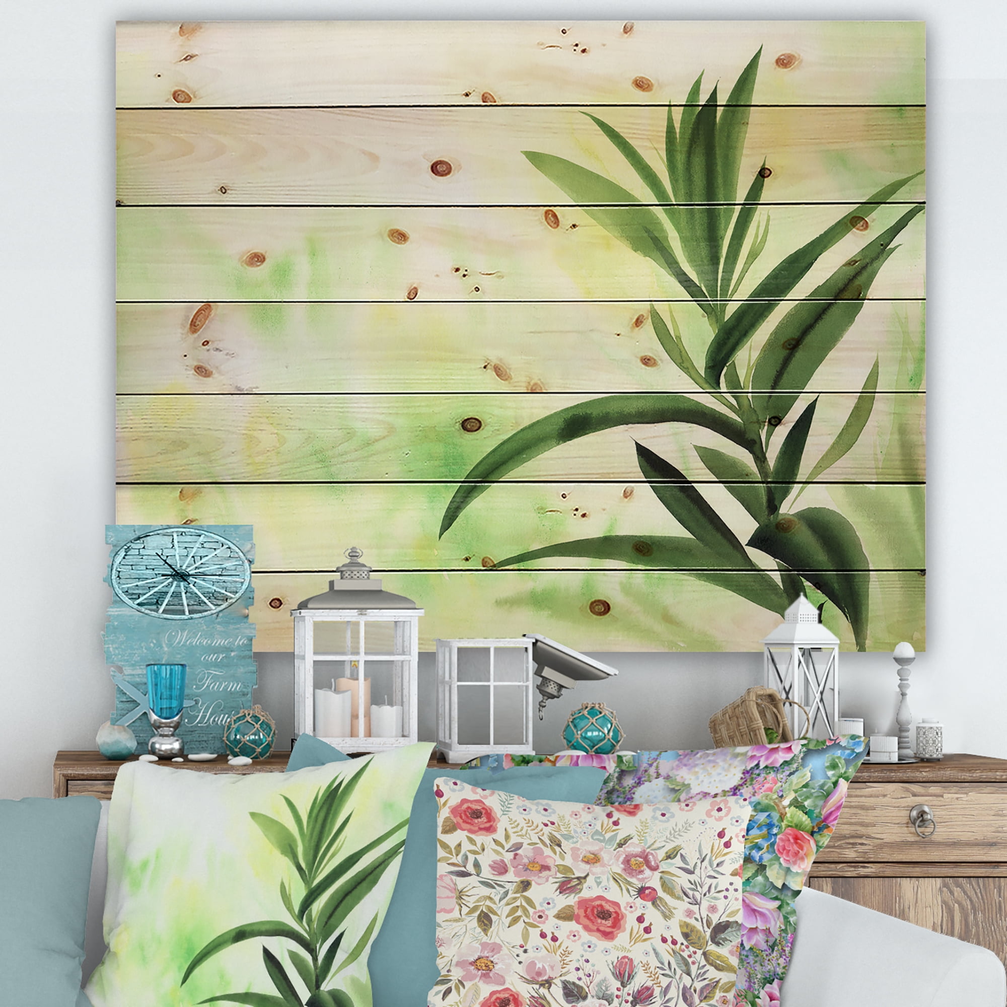 Designart 'Bamboo Palm Detail I' Traditional Print on Natural Pine Wood