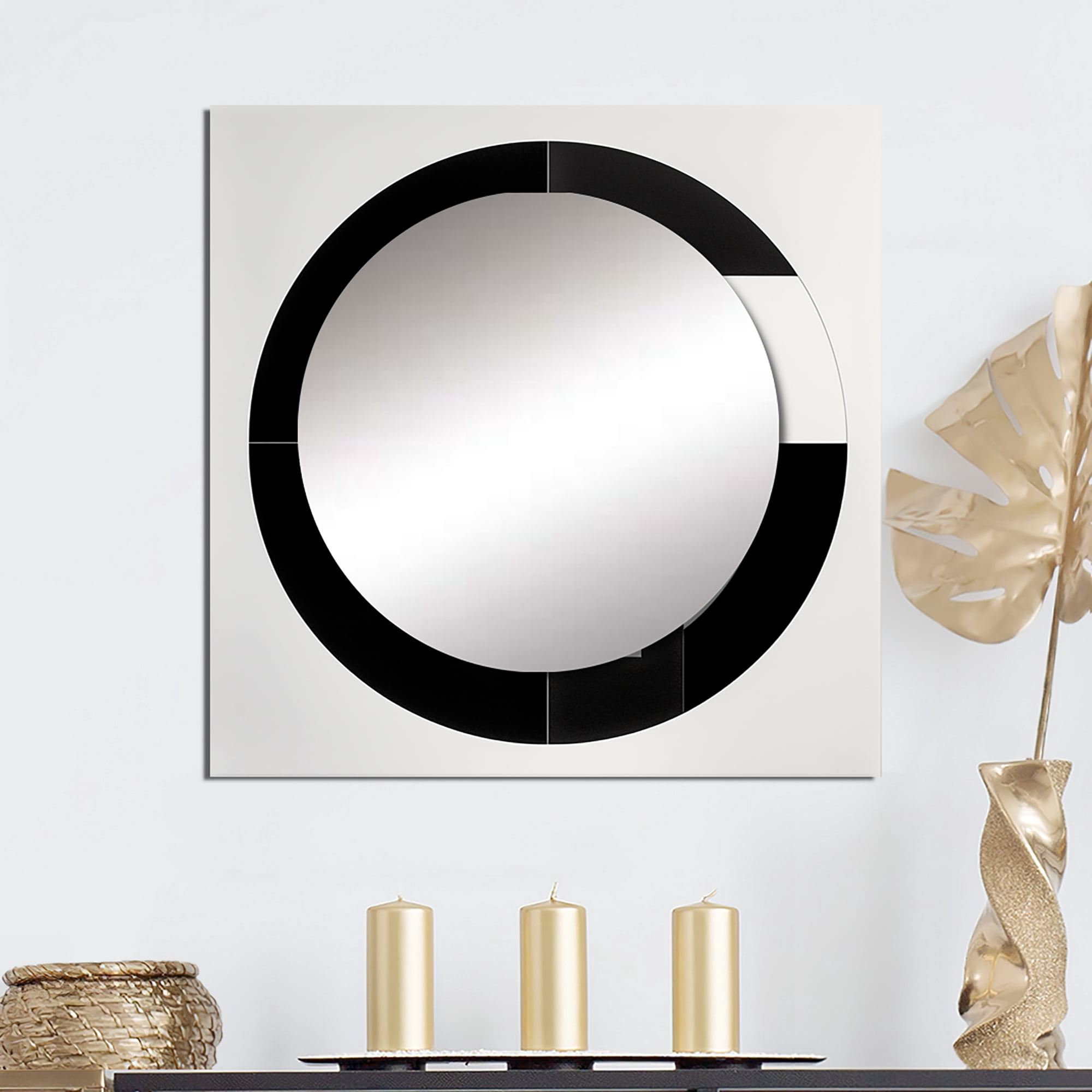 Designart "Bauhaus Circular Minimalism Black and White I" Modern ...