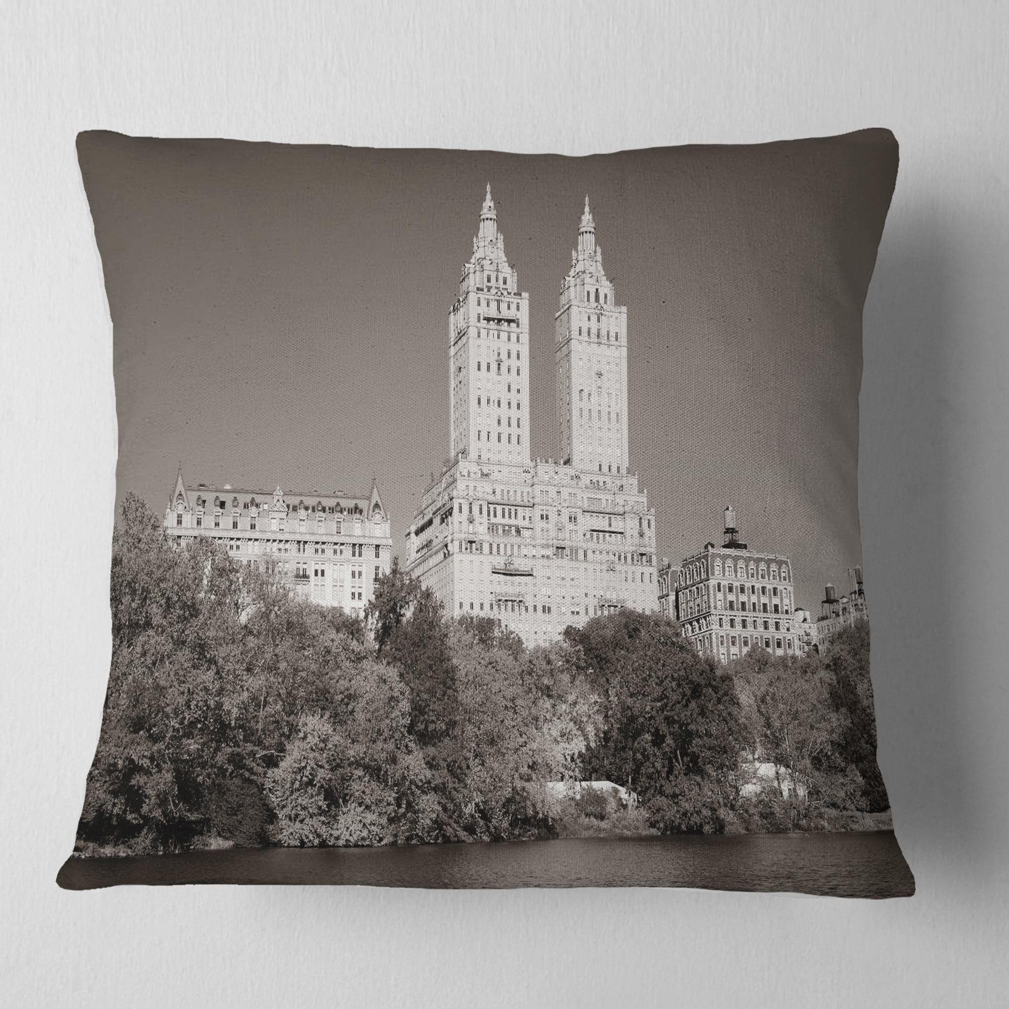 Designart Beautiful Central Park Autumn - Throw Pillow - 18x18
