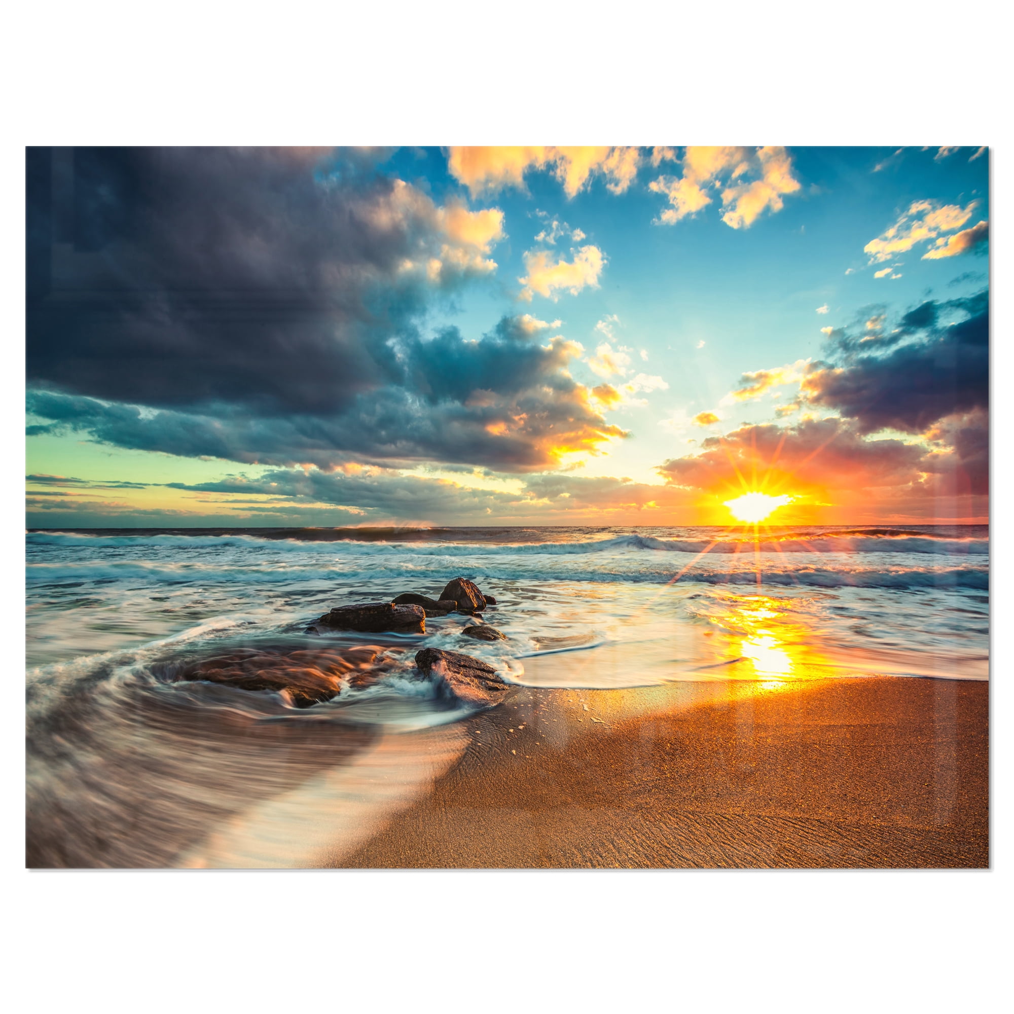 Designart 'Beautiful Cloudscape over the Sea ' Modern Beach Metal Wall Art