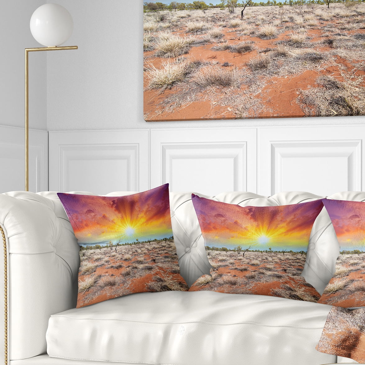 Designart Beautiful Colors of Earth - Landscape Photography Throw Pillow - 16x16