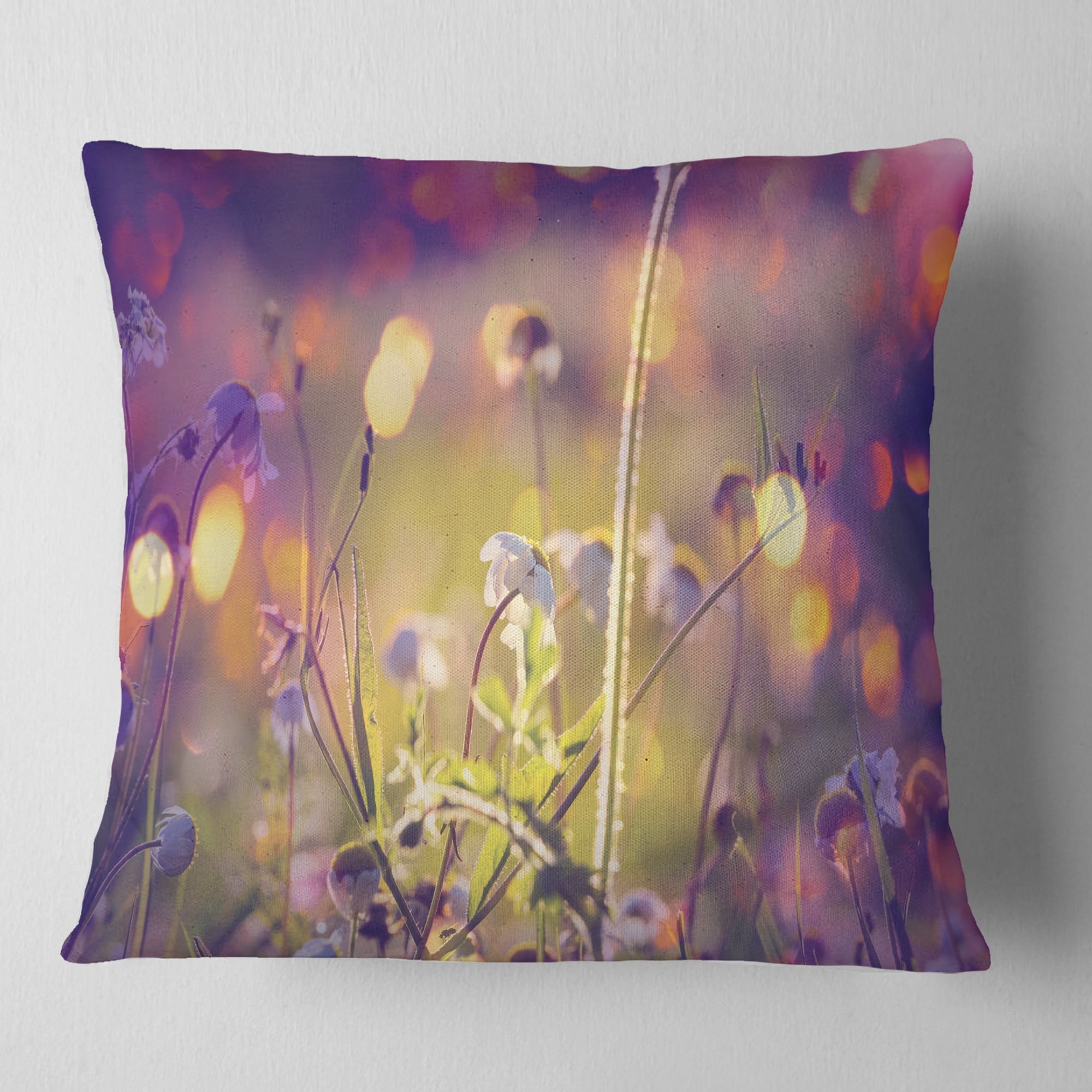 Designart Beautiful Flowers in Meadow - Floral Throw Pillow - 18x18