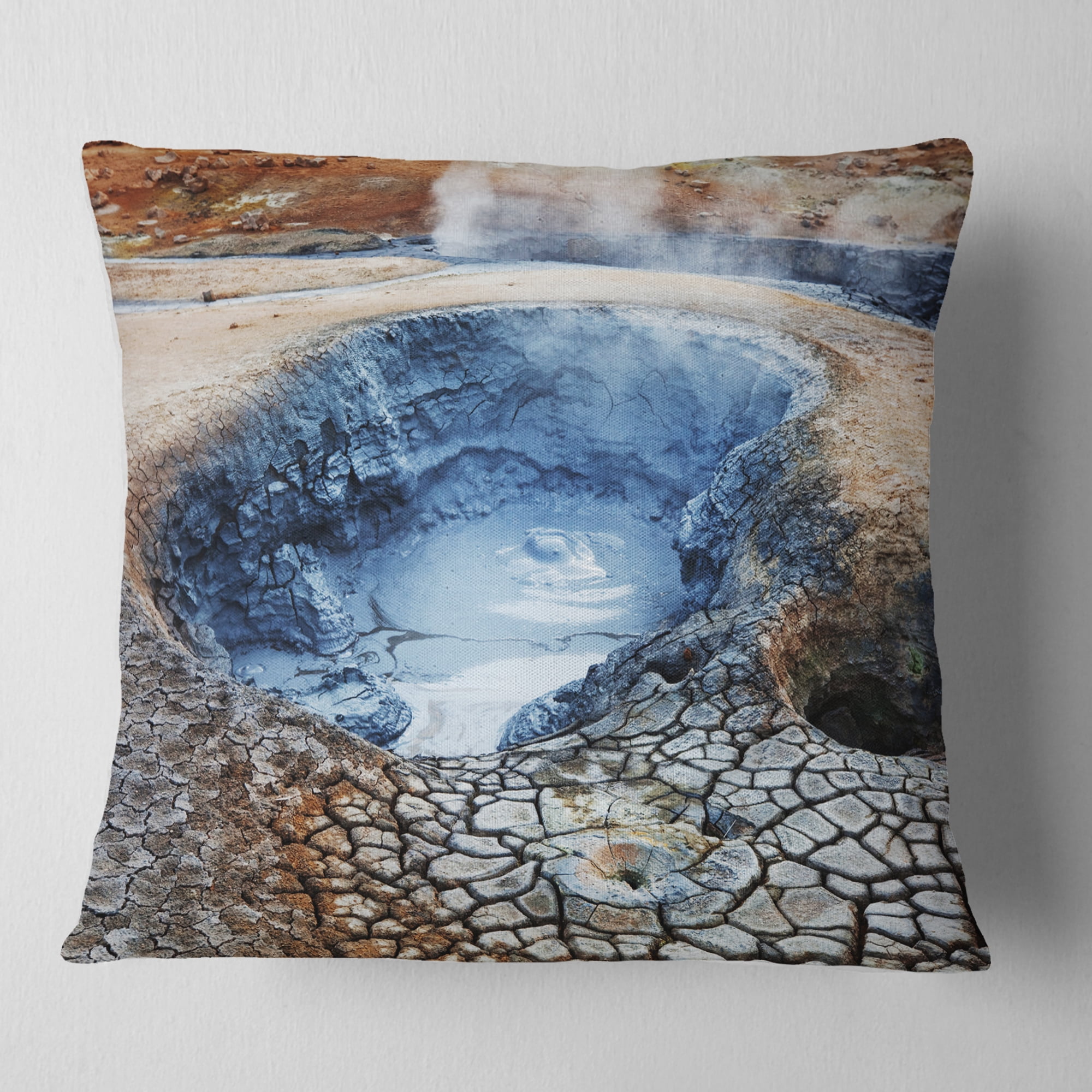 Designart Beautiful Fumarole Field in Iceland - Landscape Wall Throw Pillow - 18x18