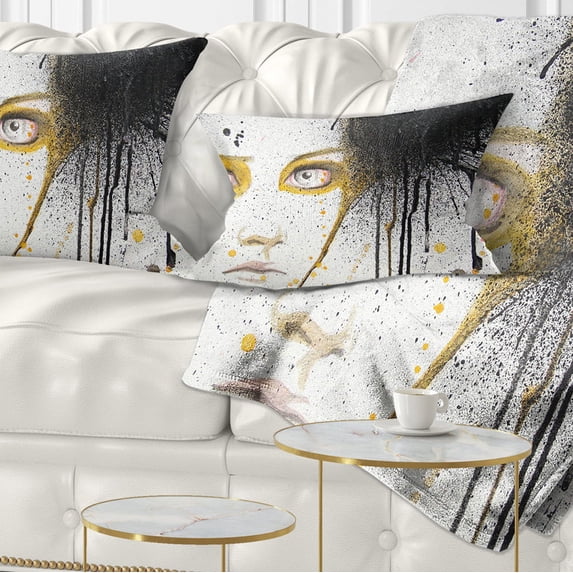 Designart Beautiful Girl with Yellow Eyes - Abstract Portrait Throw Pillow - 12x20