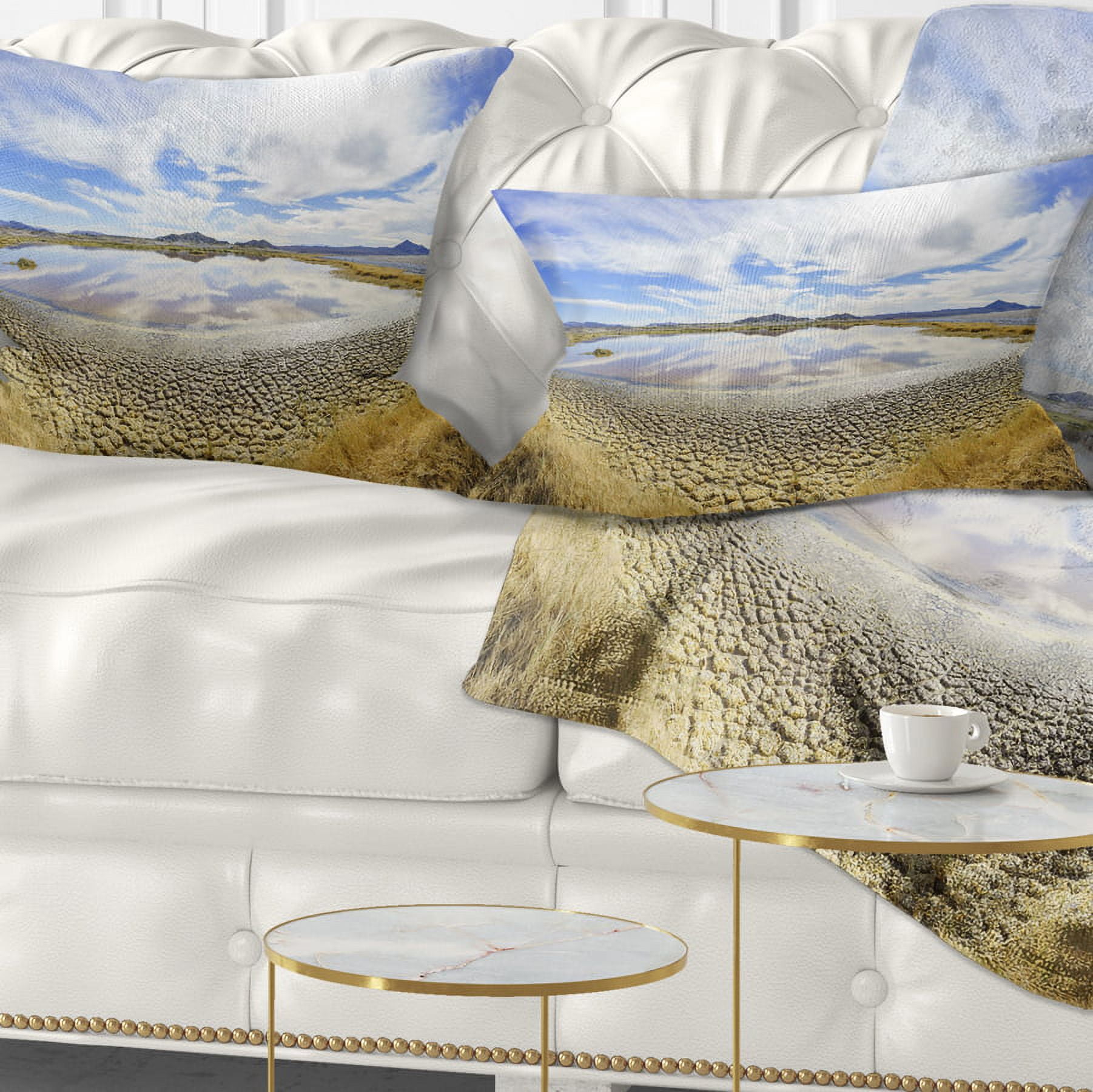 Designart Beautiful Grimshaw Lake - Landscape Printed Throw Pillow - 12x20
