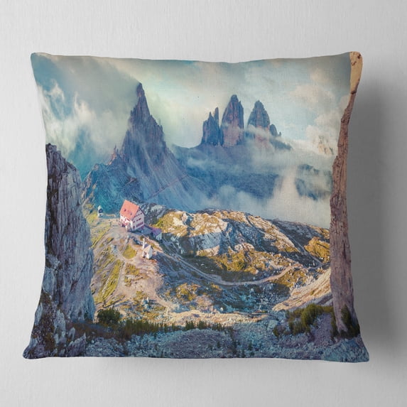 Designart Beautiful Lacatelli in National Park - Landscape Printed Throw Pillow - 18x18
