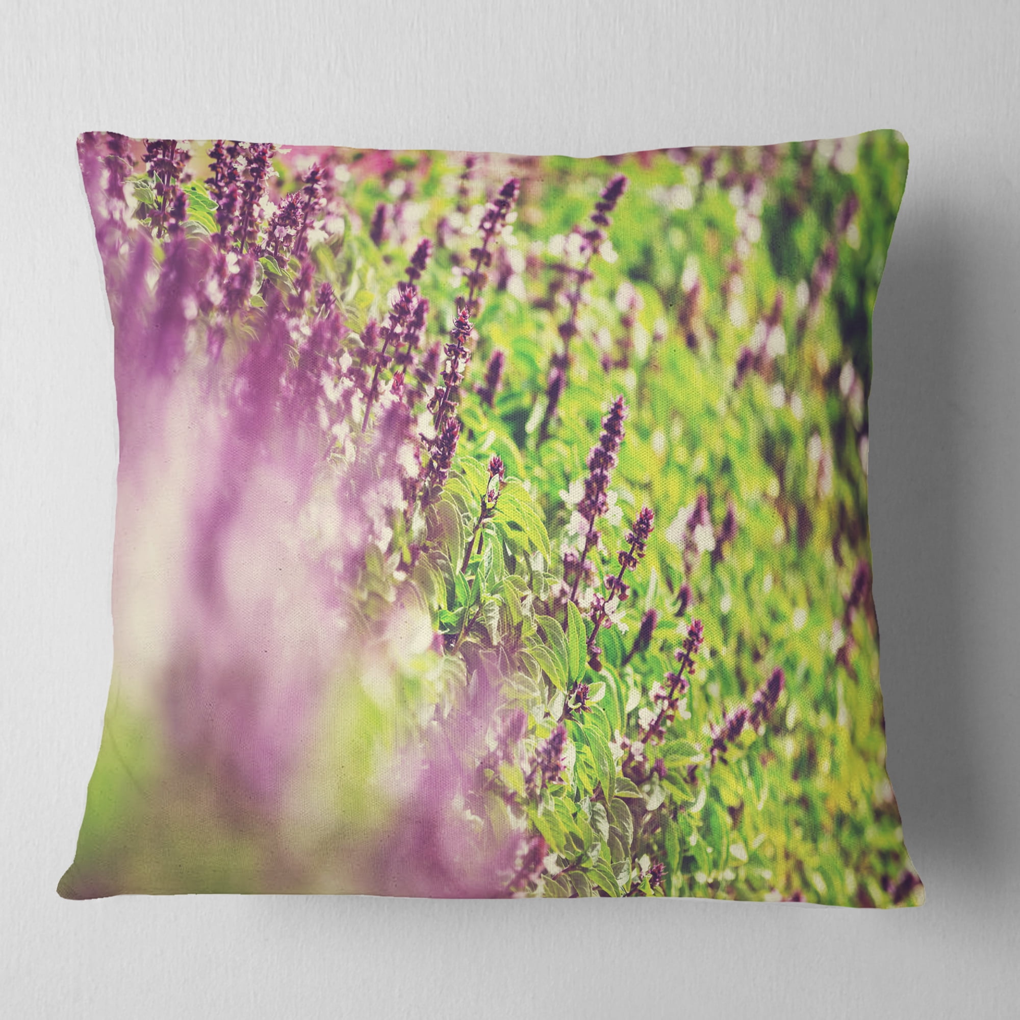 Designart Beautiful Mint Flowers in Garden - Floral Throw Pillow - 16x16