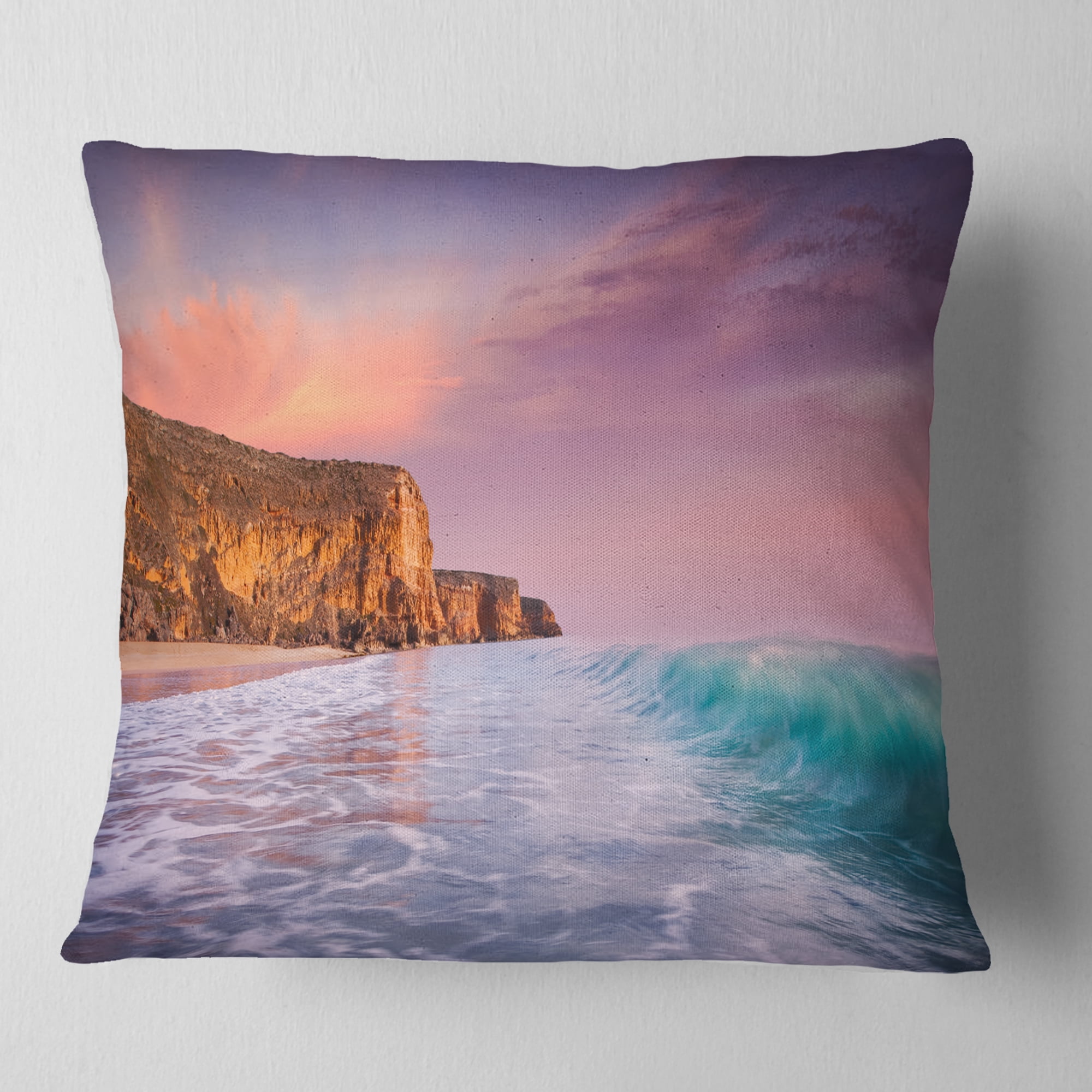 Designart Beautiful Paradise Sunset - Seascape Throw Pillow - 16x16