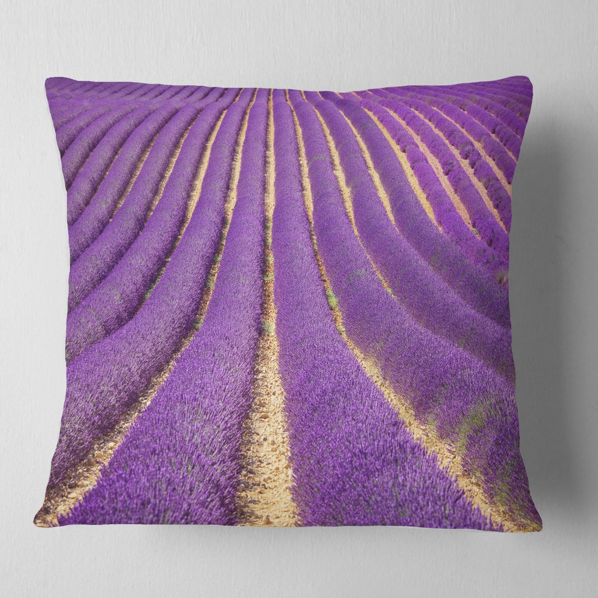 Designart Beautiful Pattern of Blooming Lavender - Flower Throw Pillow - 16x16
