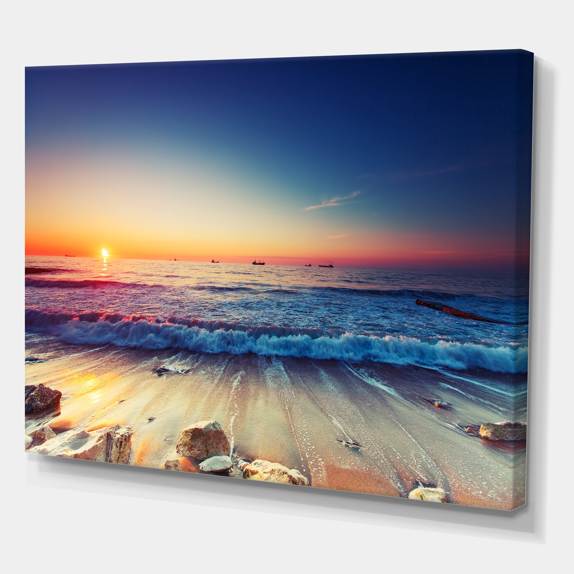 Designart 'Beautiful Sunrise over Blue Sea ' Seashore Canvas Art Print