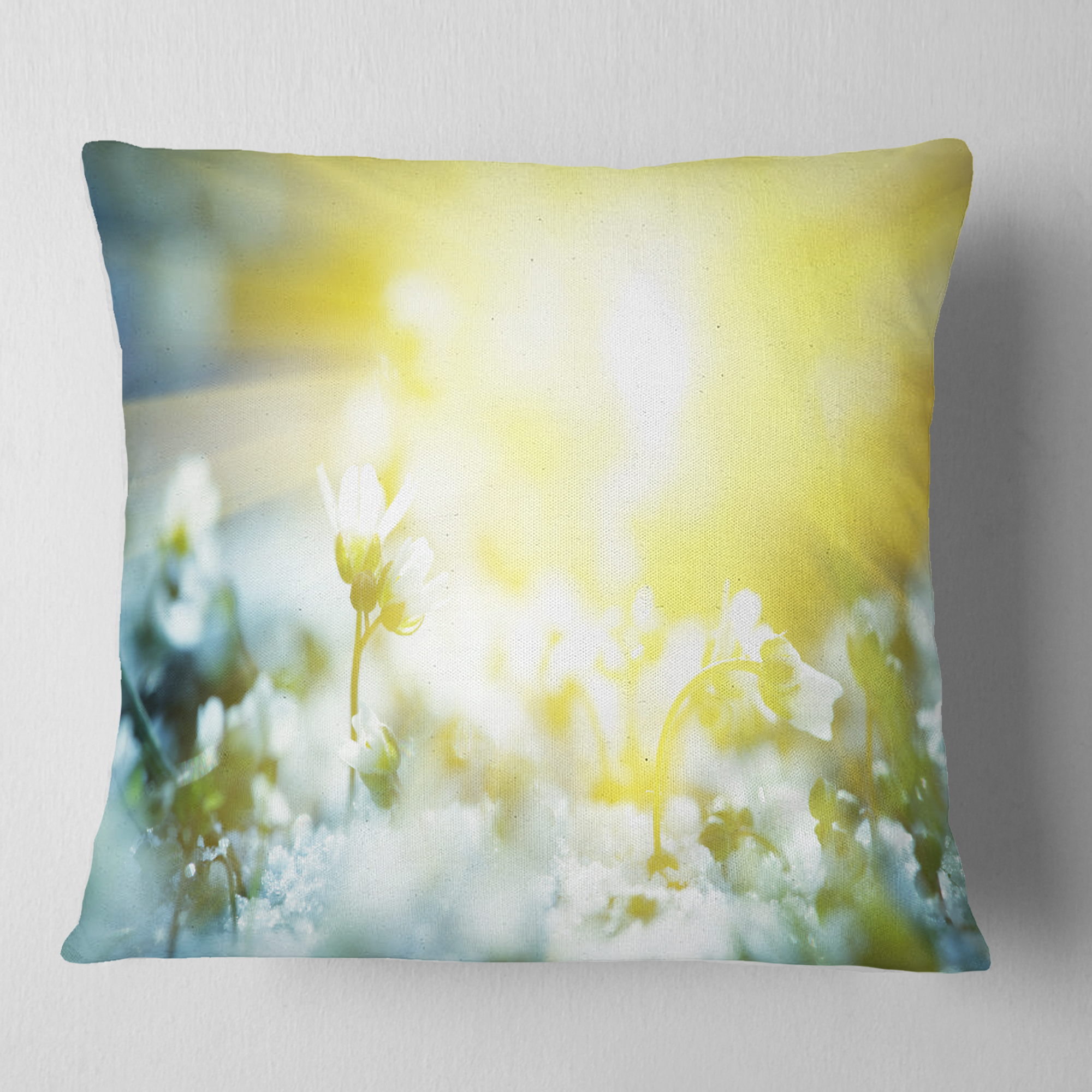 Designart Beautiful White Flowers At Sunrise - Flower Throw Pillow - 18x18