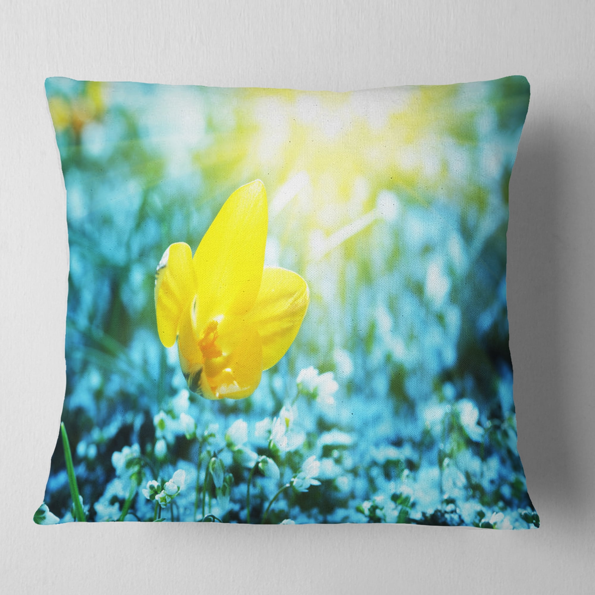 Designart Beautiful Yellow Spring Flower - Floral Throw Pillow - 16x16