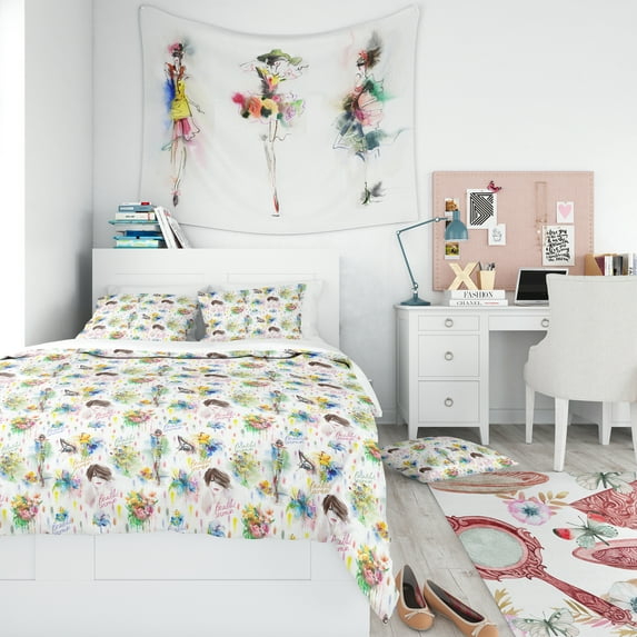 Designart 'Beauty and Fashion Pattern' Modern Teen Duvet Cover Set