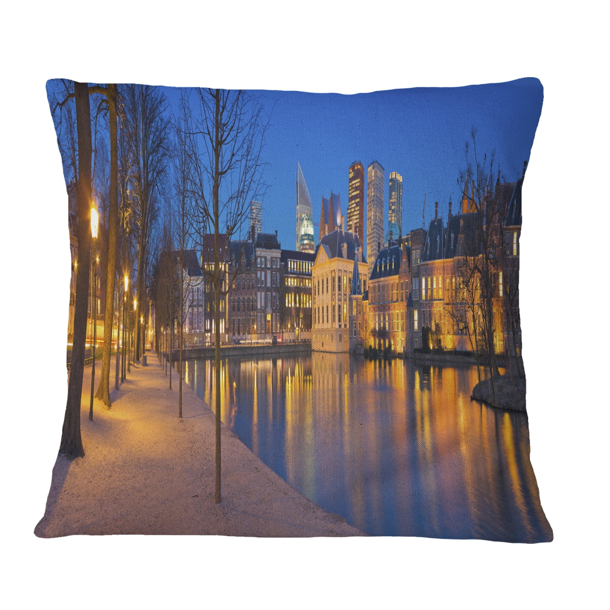 Designart Binnenhof in the Hague Panorama - Modern Seashore Throw Pillow - 18x18
