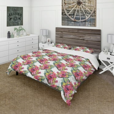 Designart 'Blooming Waterlilies' Floral Duvet Cover Set