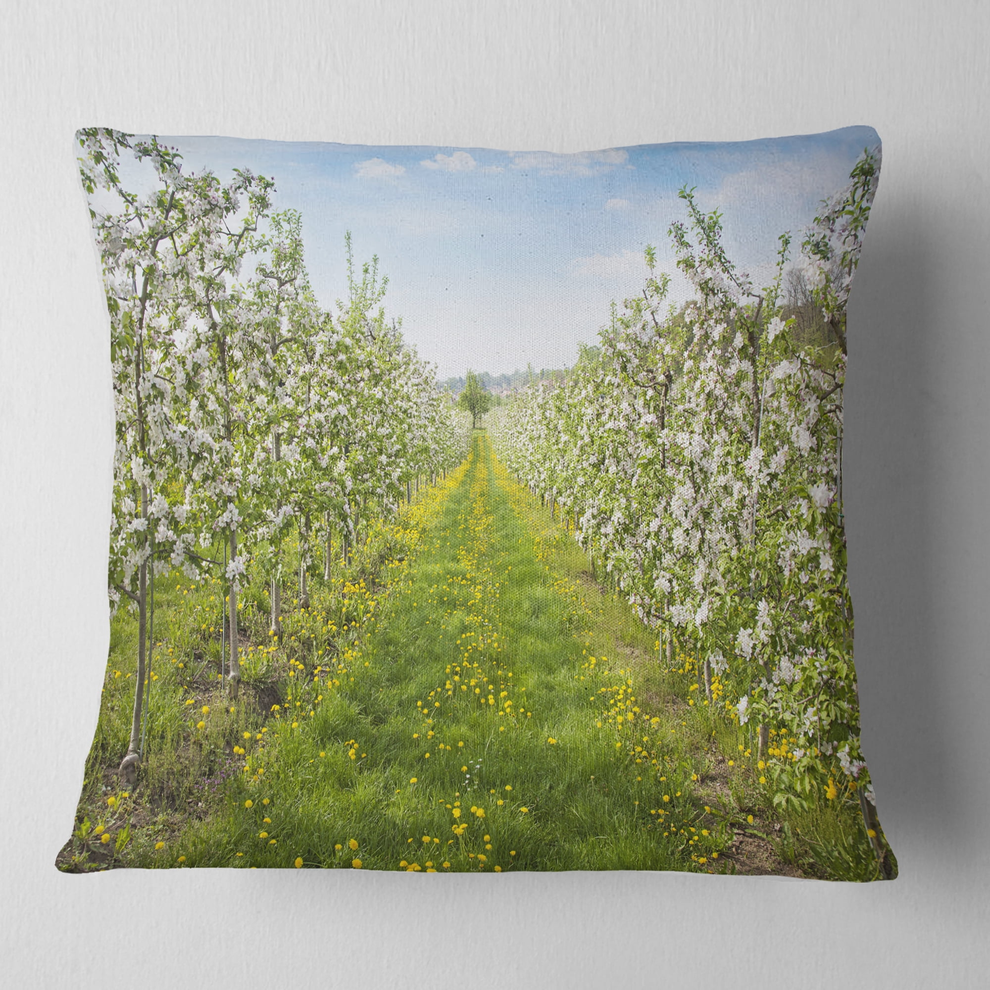 Designart Bloomy Peach Forest Photography - Floral Throw Pillow - 18x18