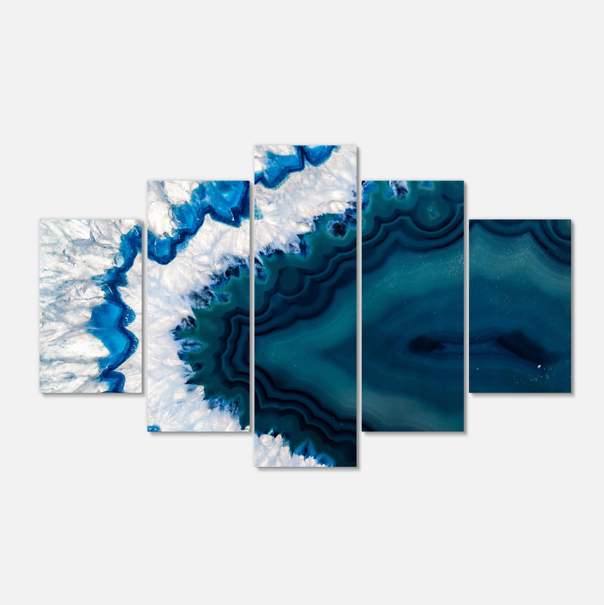 Designart 'Blue Brazilian Geode ' Contemporary Canvas Wall Art Print