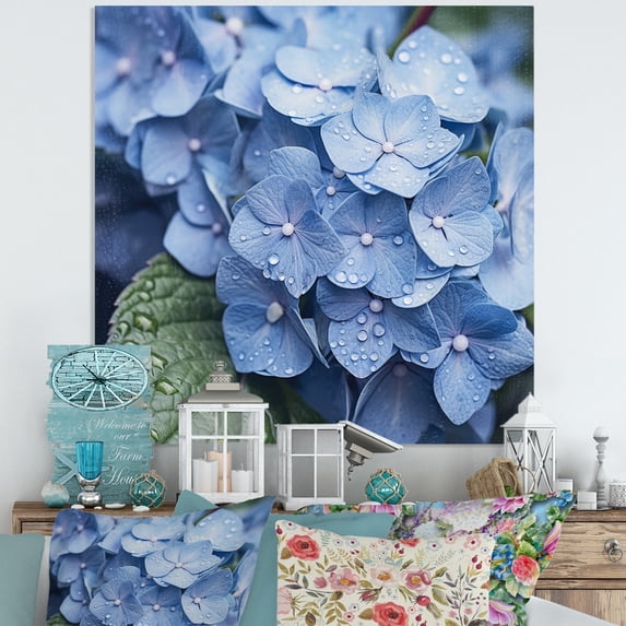 Designart "Blue Green Hydrangea Blooms Heaven Heavenly Hues" Floral Metal Wall Art