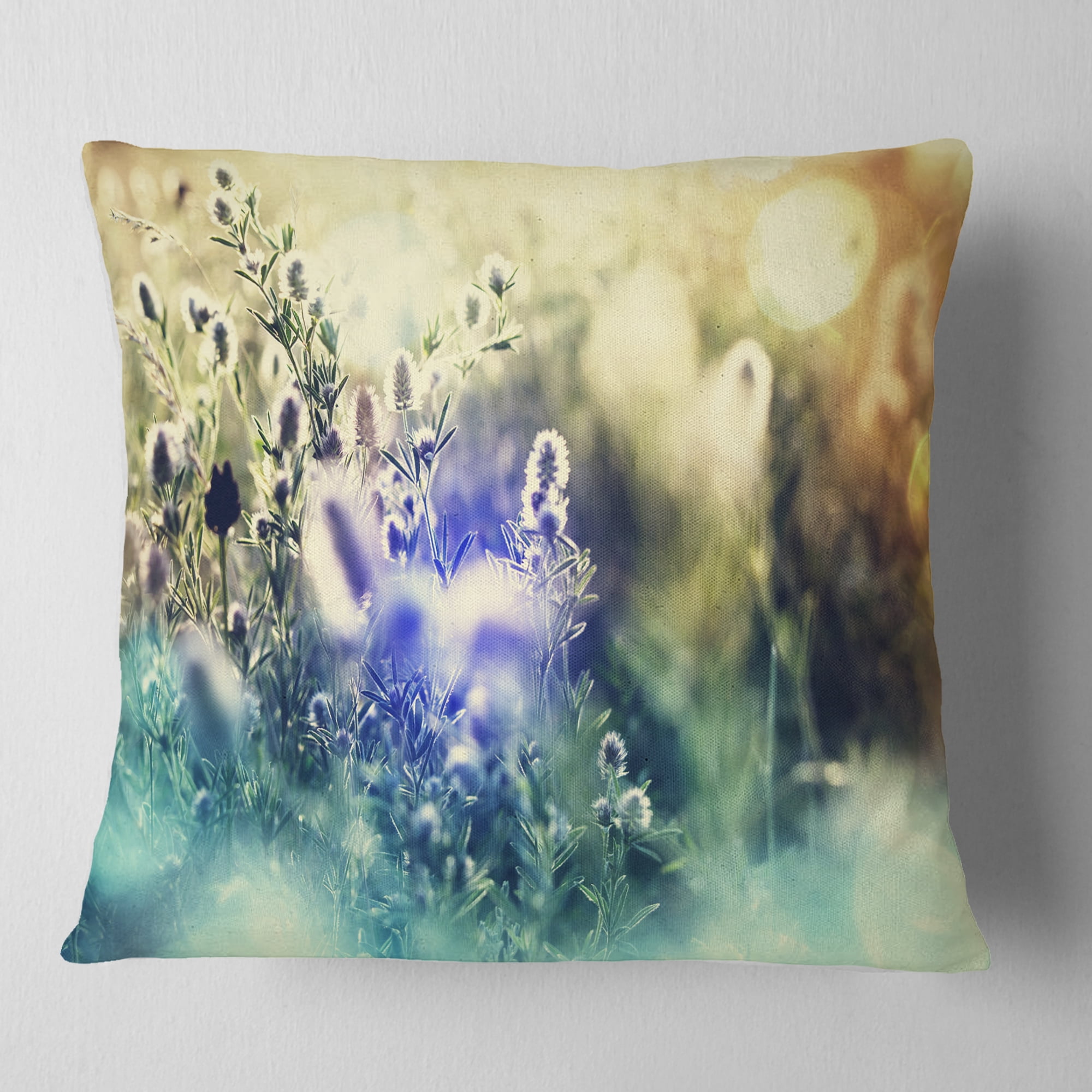Designart Blue Mountain Meadow Flowers - Floral Throw Pillow - 18x18