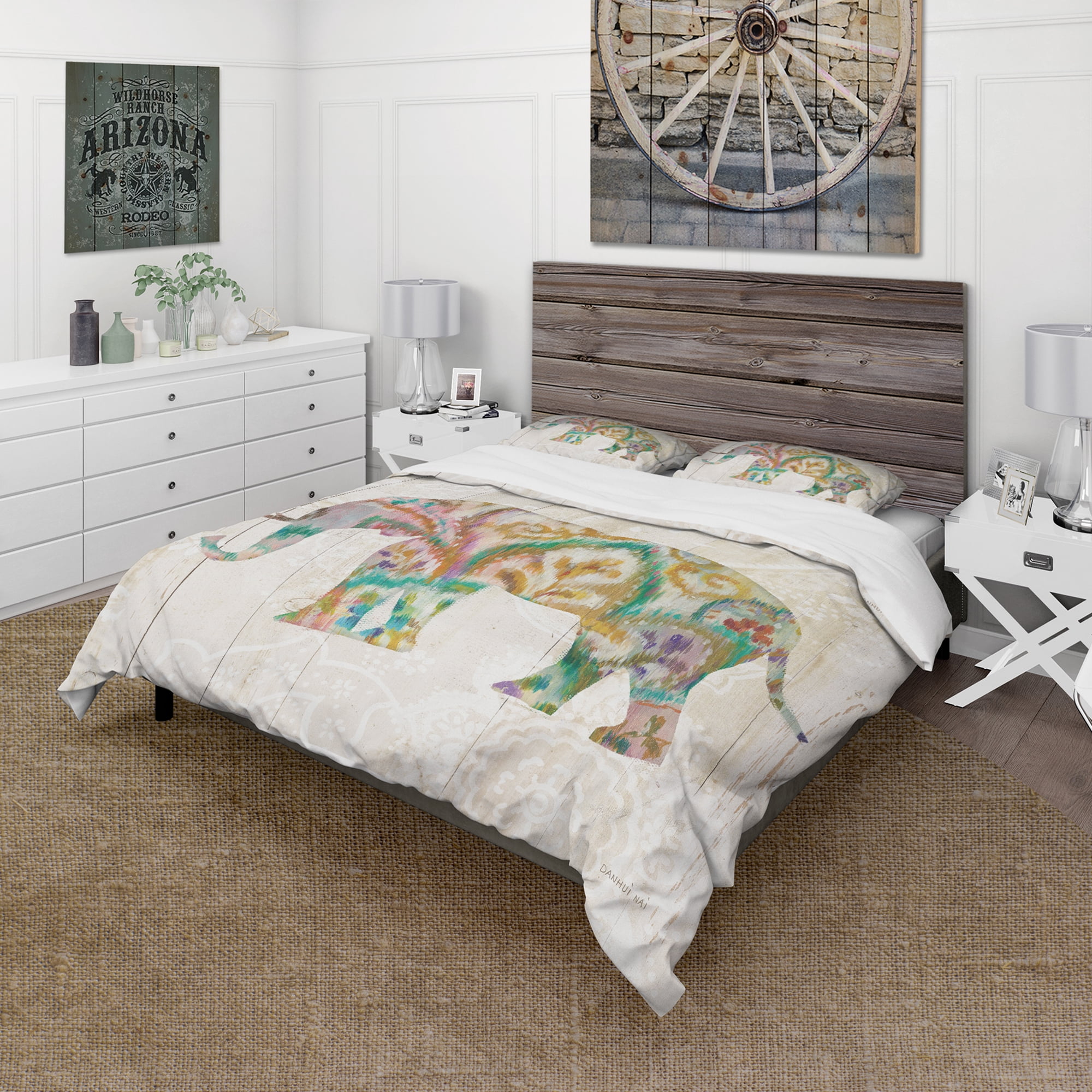 Designart 'Boho Paisley Elephant II vII' Traditional Duvet Cover Set