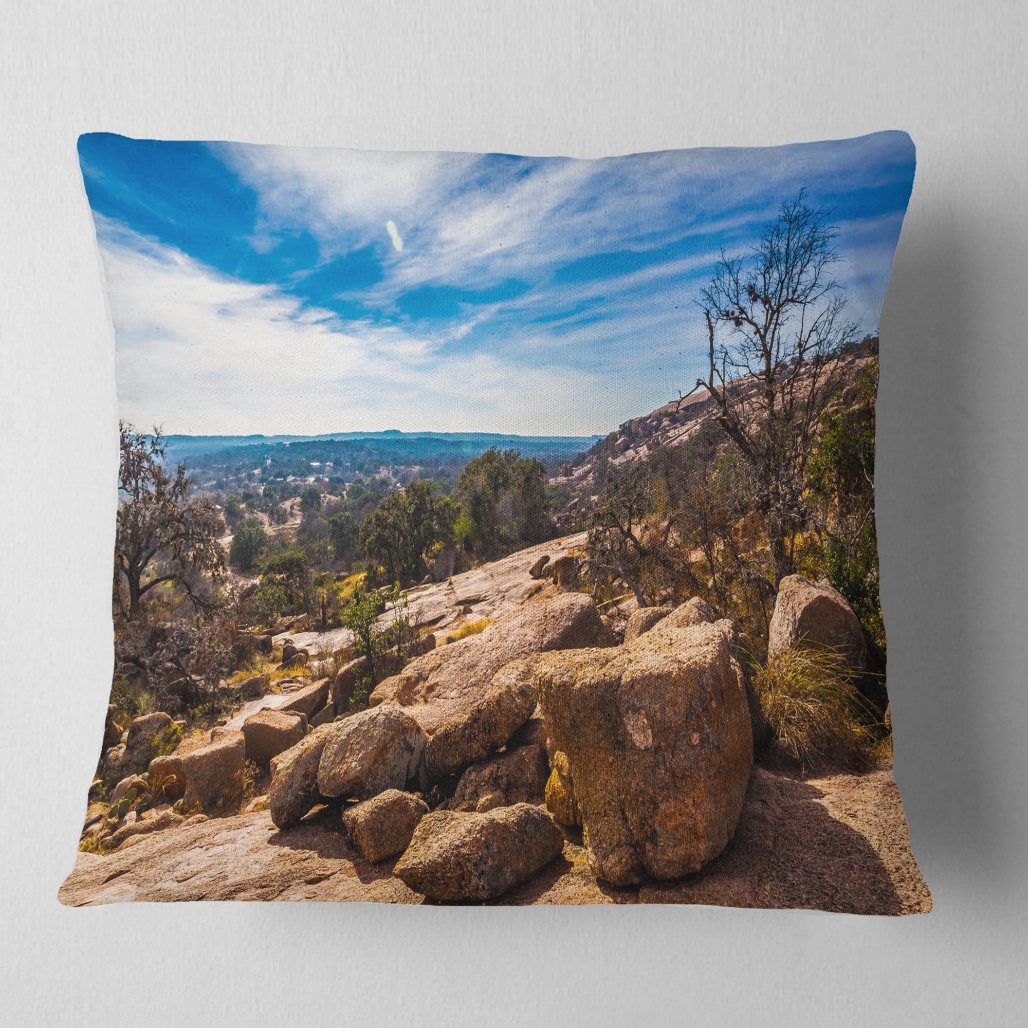Designart Boulders of Legendary Enchanted Rock - Landscape Printed Throw Pillow - 16x16